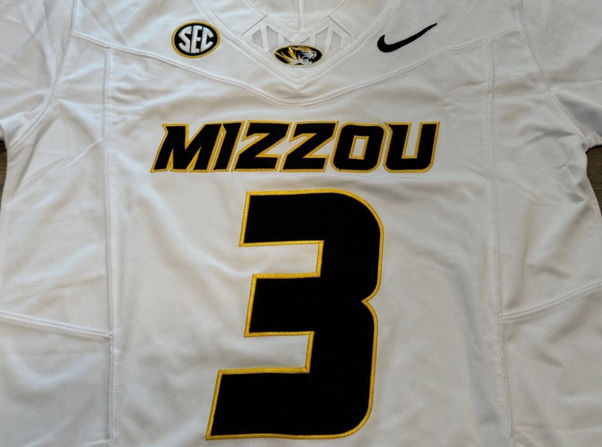 Other Luther Burden III Missouri Tigers White Jersey Size US S / EU 44-46 / 1 - 2 Thumbnail