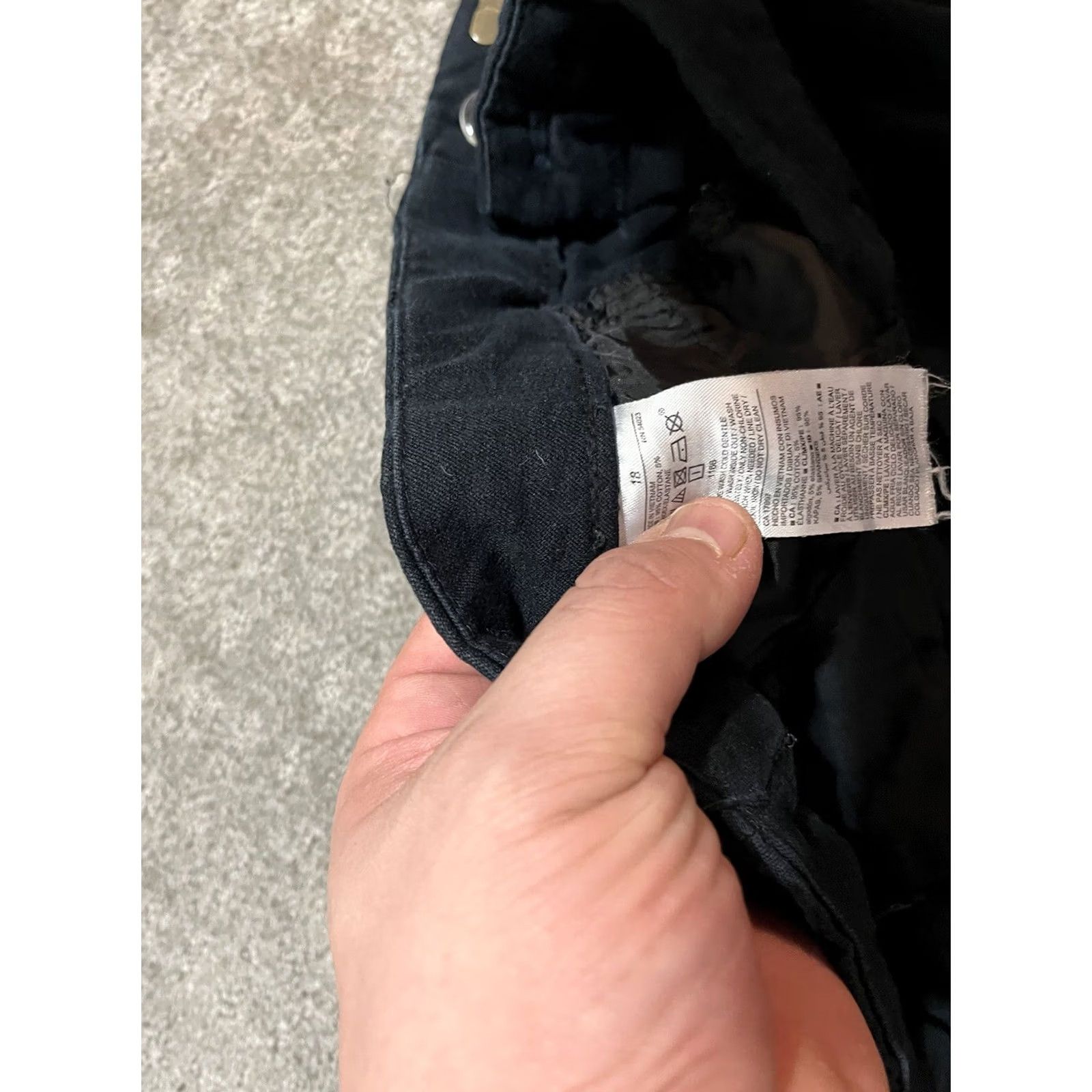 Old Navy Old Navy Pant Women Size 18 Regular Mid Rise Black Pocket Slim Ankle Pants XS Size 40" / US 18 - 6 Thumbnail