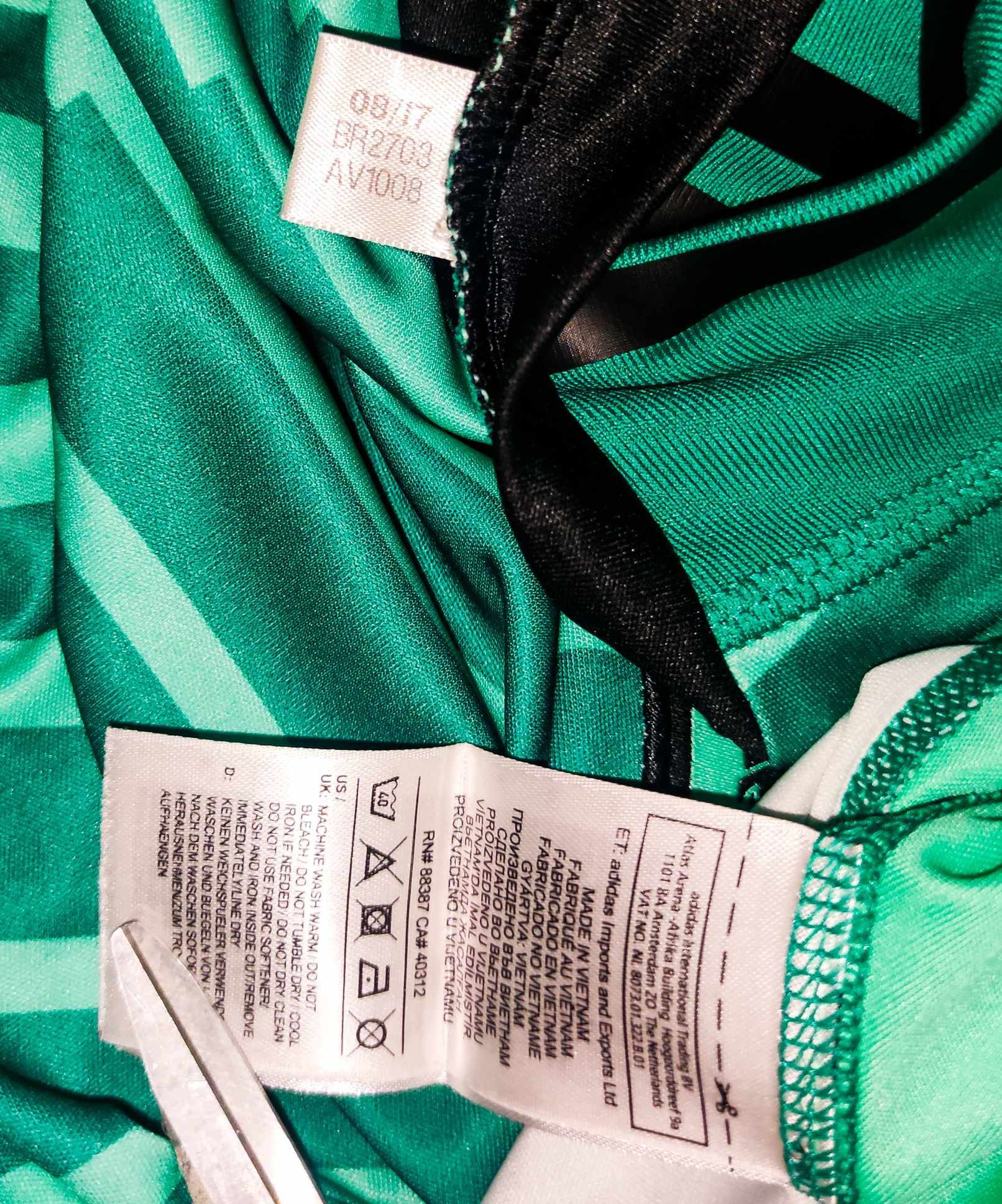 Adidas Spain NT Goalkeeper World Cup 2018 Adidas Home Jersey De Gea Size US M / EU 48-50 / 2 - 2 Thumbnail