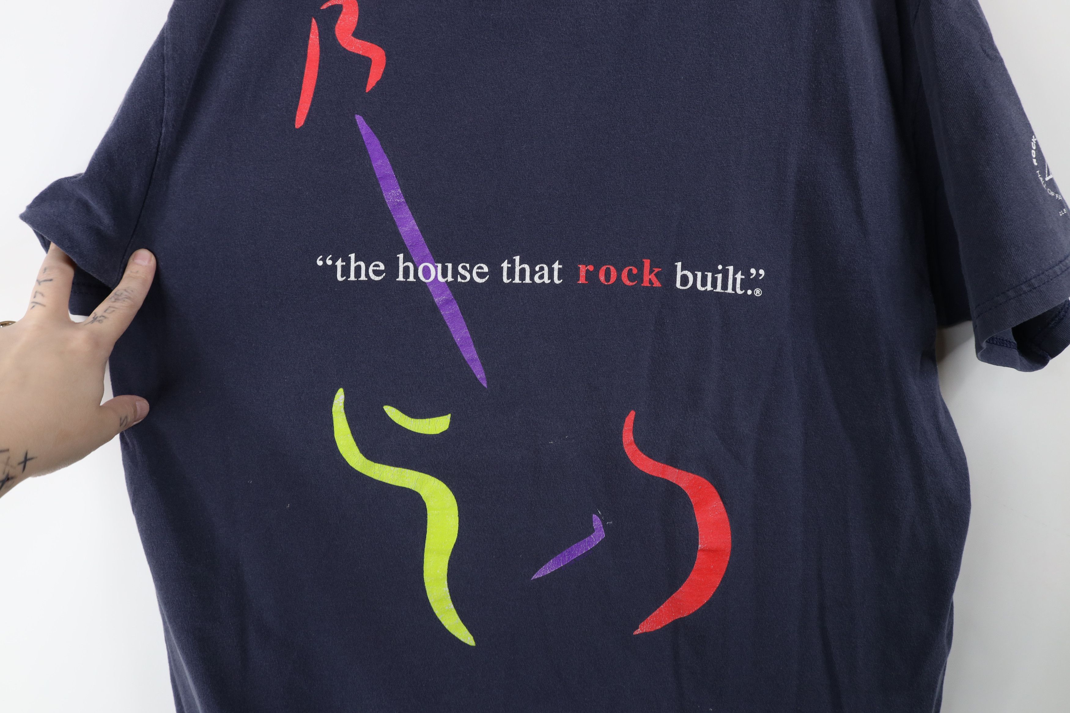 Vintage Vintage Y2K 2002 Roll Hall of Fame T-Shirt Blue Cotton Size US L / EU 52-54 / 3 - 5 Thumbnail