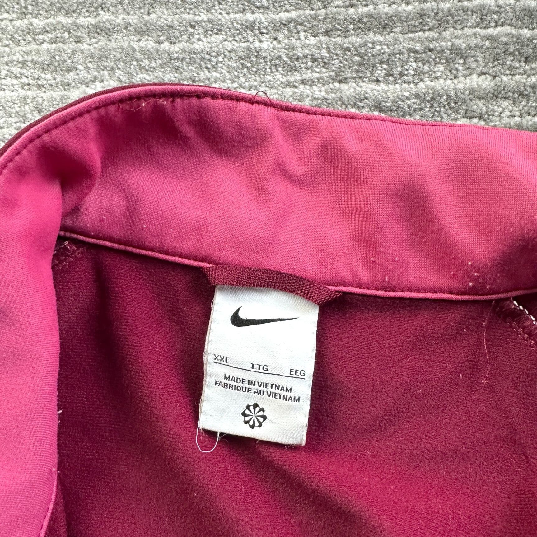 Nike VINTAGE Nike Jacket Mens 2XL XXL Red Track Giannis Basketball Athleisure Gym Training Size US XXL / EU 58 / 5 - 7 Thumbnail
