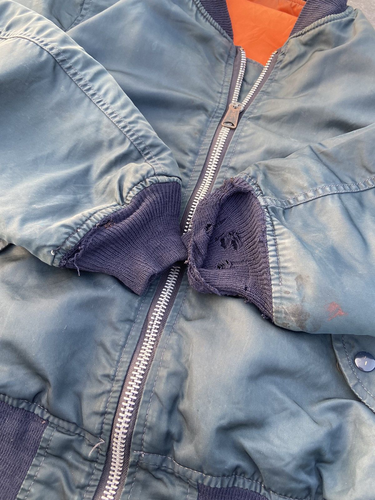 Alpha Industries Vintage Alpha Industries BOMBER flight jacket MA-1 Size US M / EU 48-50 / 2 - 5 Thumbnail