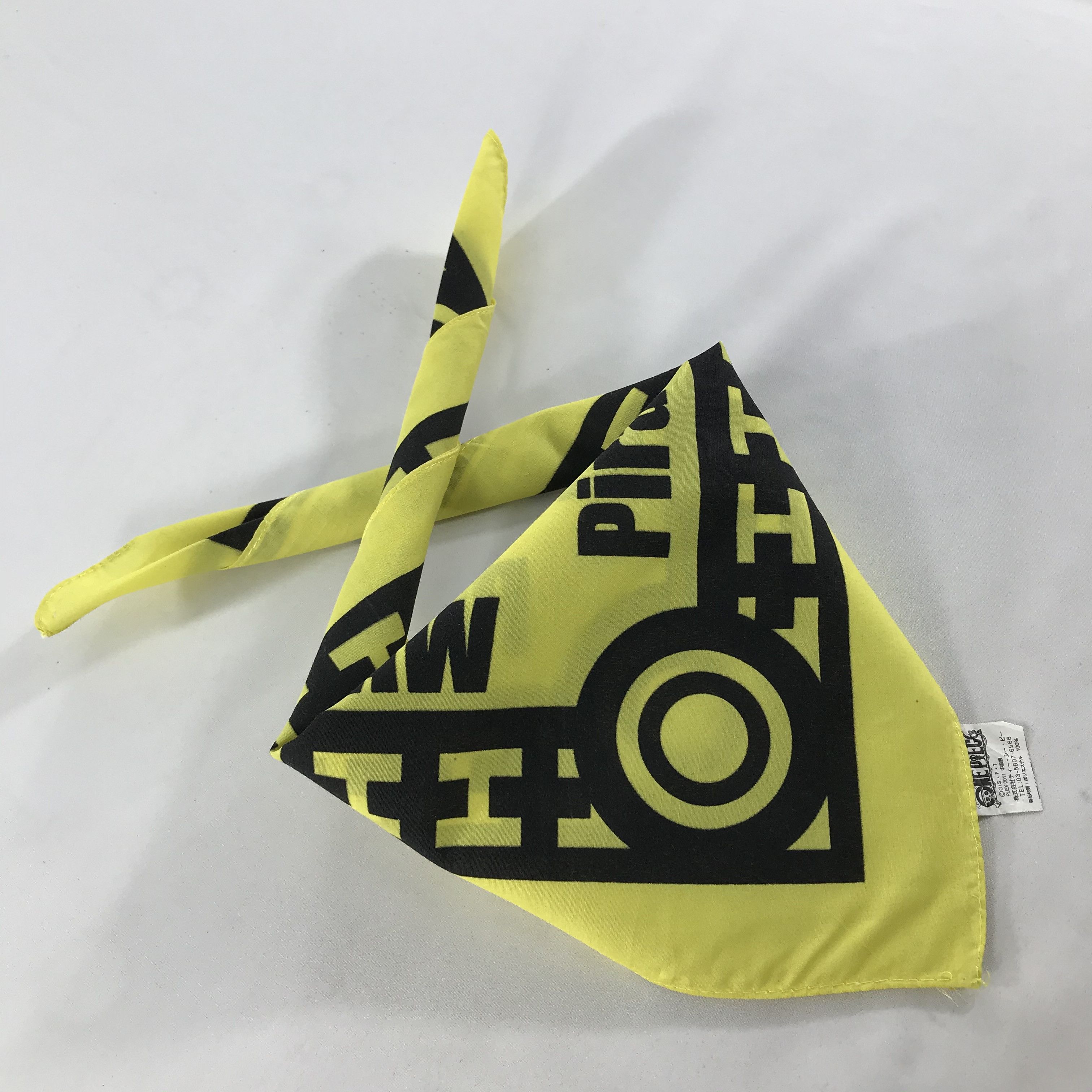 One Piece × Vintage One Piece Bandana / Handkerchief / Neckerchief - S1868 Size ONE SIZE - 4 Thumbnail