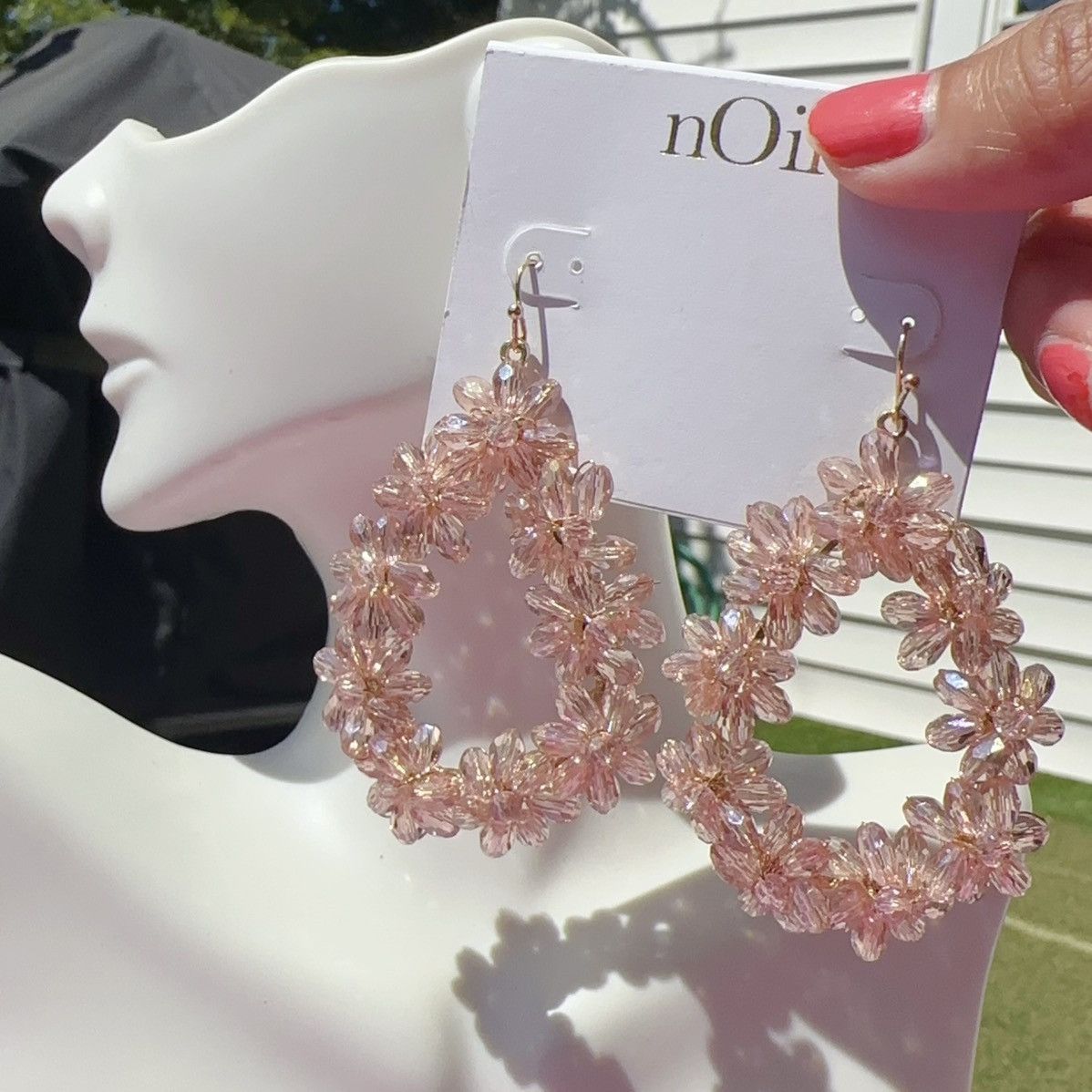 Designer nOir Jewelry Tear Drop Crystal Flower Earrings Size ONE SIZE - 1 Thumbnail