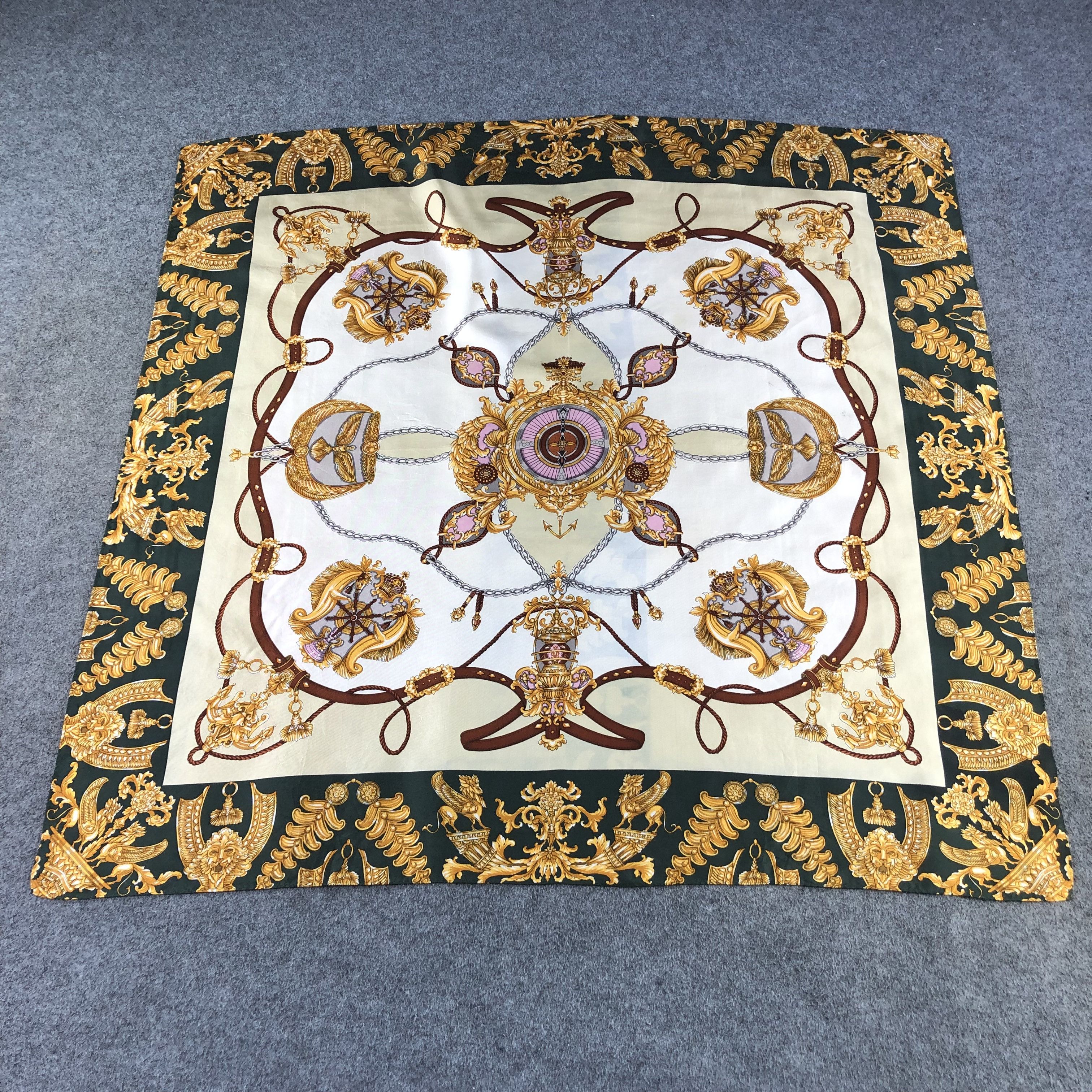Japanese Brand Luxury Golden Chains Silk Scarf M897 Size ONE SIZE - 1 Thumbnail