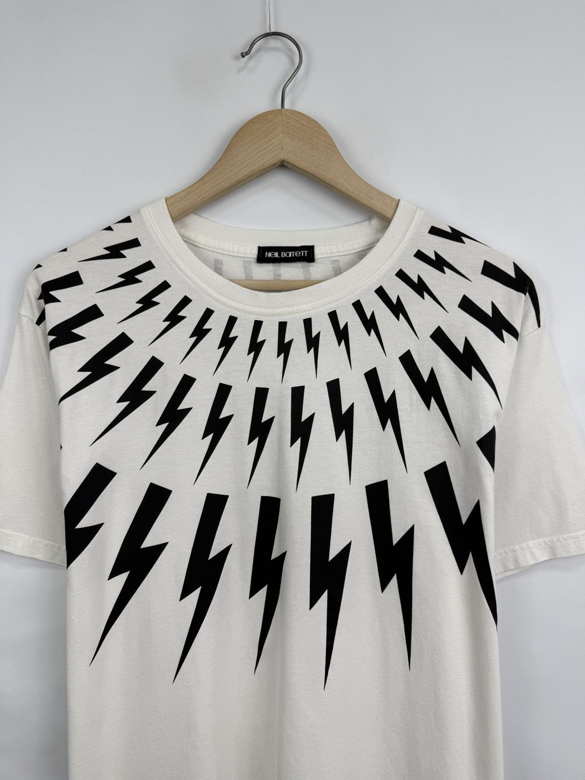 Neil Barrett Neil Barrett Full-print T-Shirt Rare Retro Hype Y2K Size US L / EU 52-54 / 3 - 6 Thumbnail