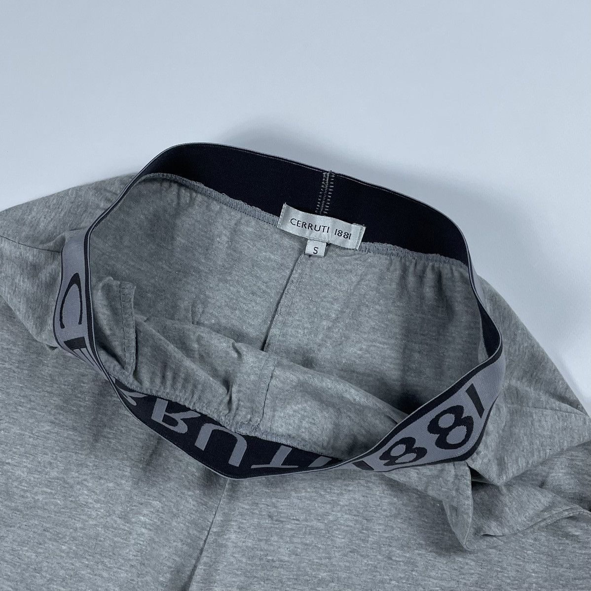 Cerruti 1881 Cerruti 1881 Pants Sweatpants Logo Size US 30 / EU 46 - 7 Thumbnail