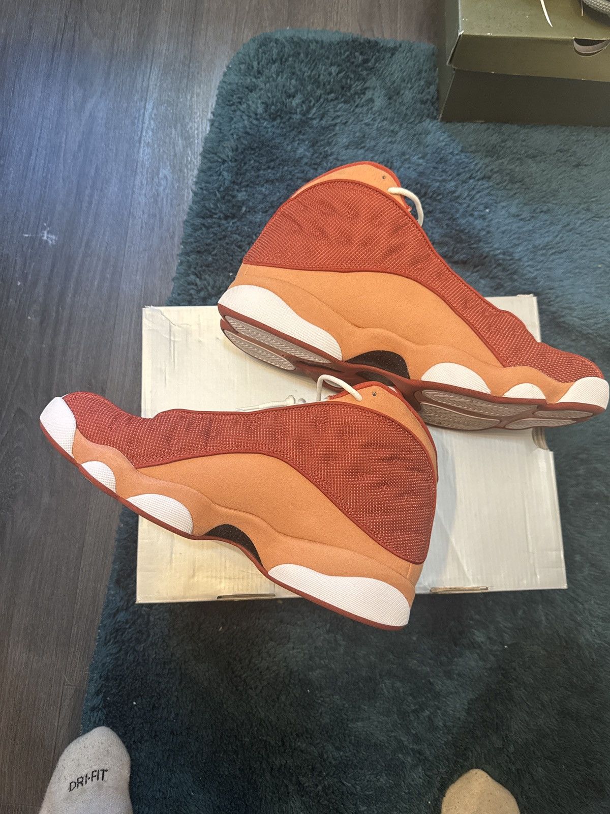 Jordan Brand Jordan 13 “Dune Red” Size US 13 / EU 46 - 3 Thumbnail