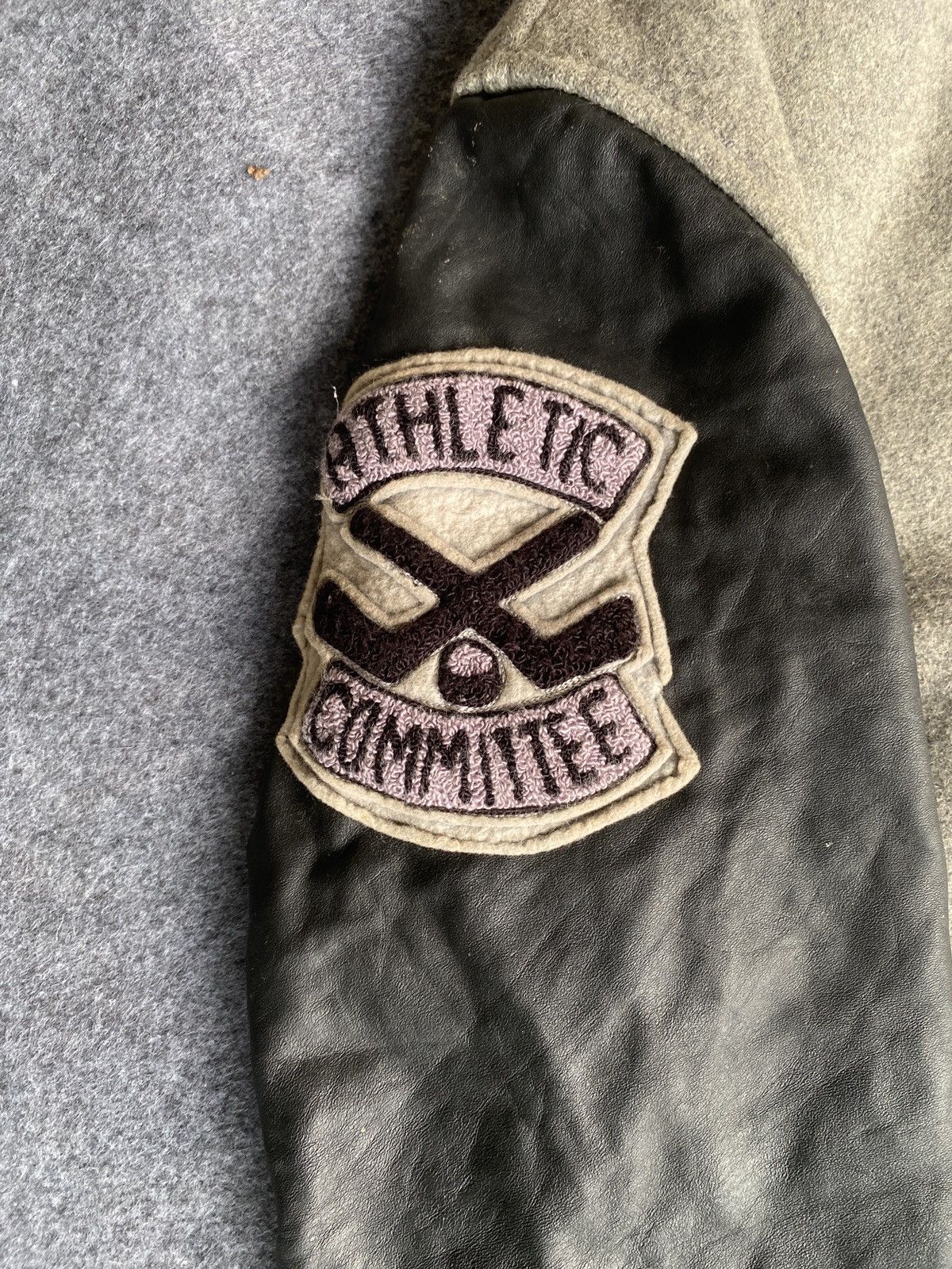 Vintage Vintage athletic committee leather arm jacket Size US M / EU 48-50 / 2 - 4 Thumbnail