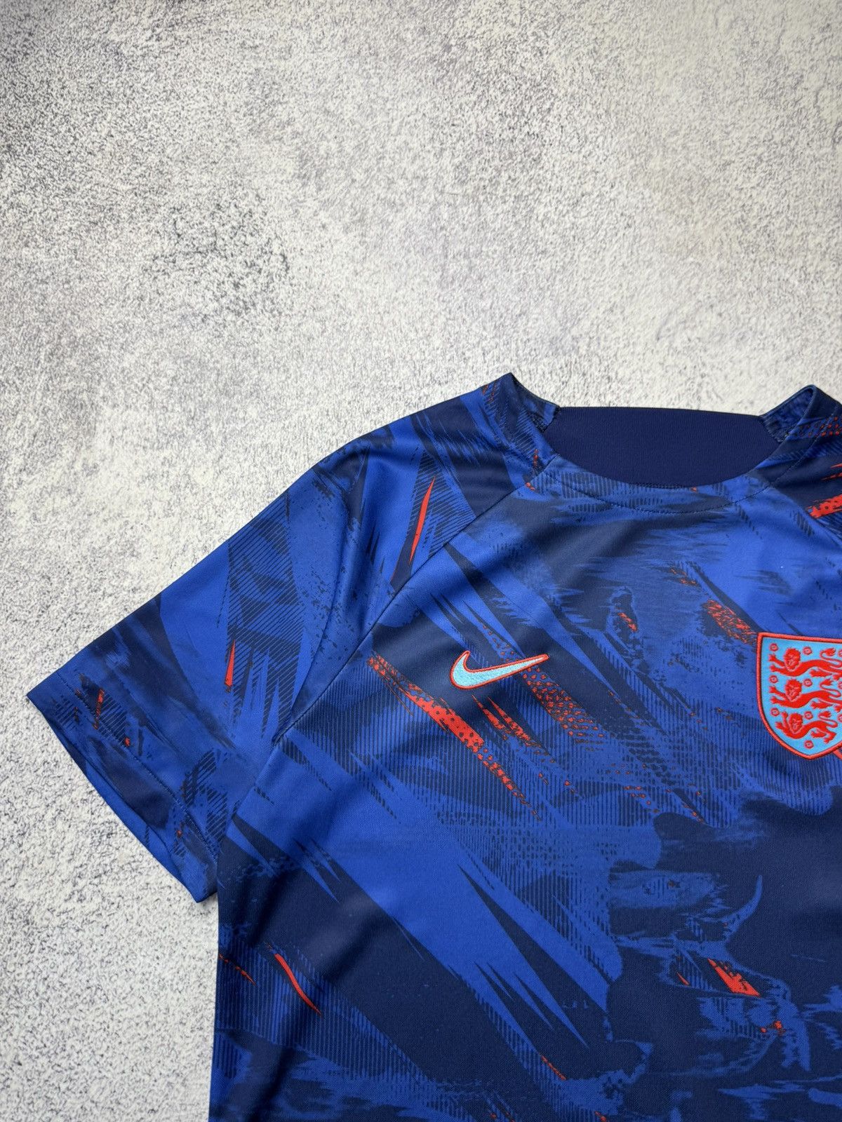 Nike England 2022-2023 Soccer Jersey Football Kit Shirt Size M Size US M / EU 48-50 / 2 - 12 Thumbnail