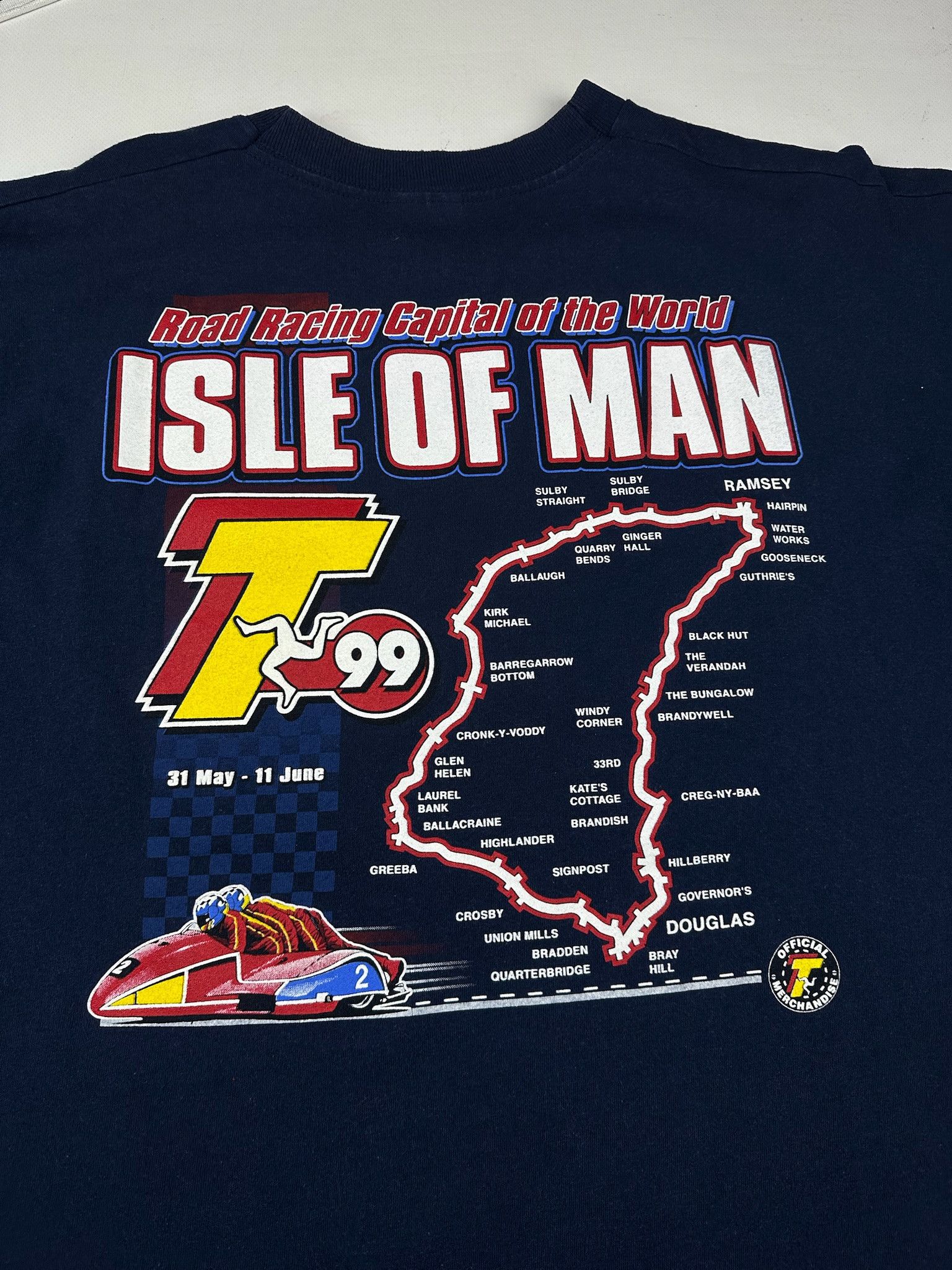 Other Racing T-shirt Isle of Man Vintage 1999 honda motorcycle Size US XL / EU 56 / 4 - 7 Thumbnail