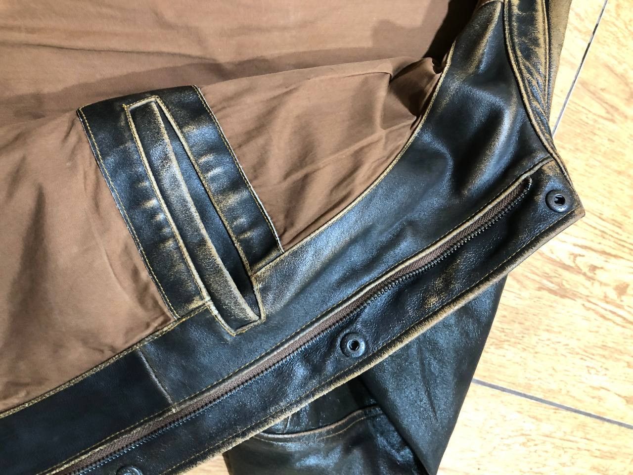 Gap Vintage Gap Classic Fit Leather Jacket Size L Size US L / EU 52-54 / 3 - 10 Thumbnail