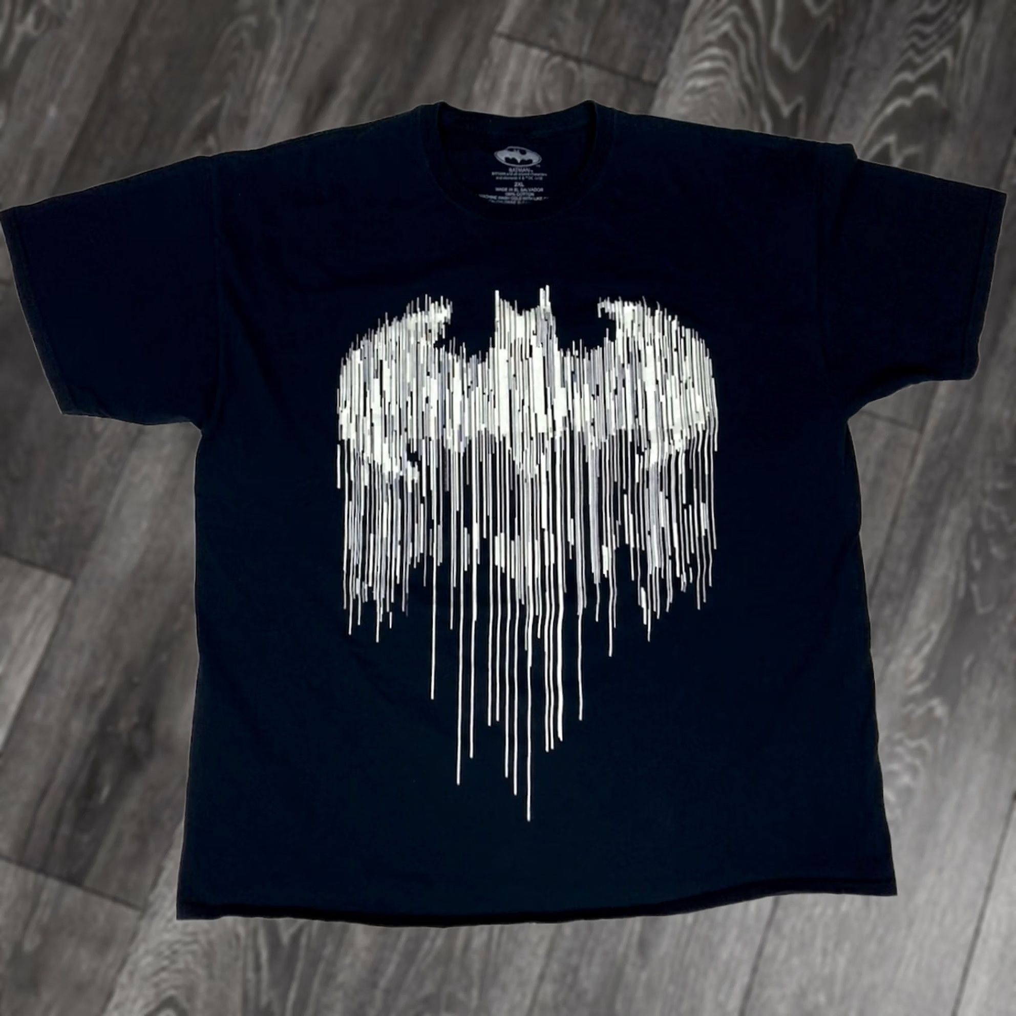 Logo 7 VINTAGE Batman DC Comic Graphic T-shirt Men XXL Black Logo White Paint Drip Size US M / EU 48-50 / 2 - 1 Thumbnail