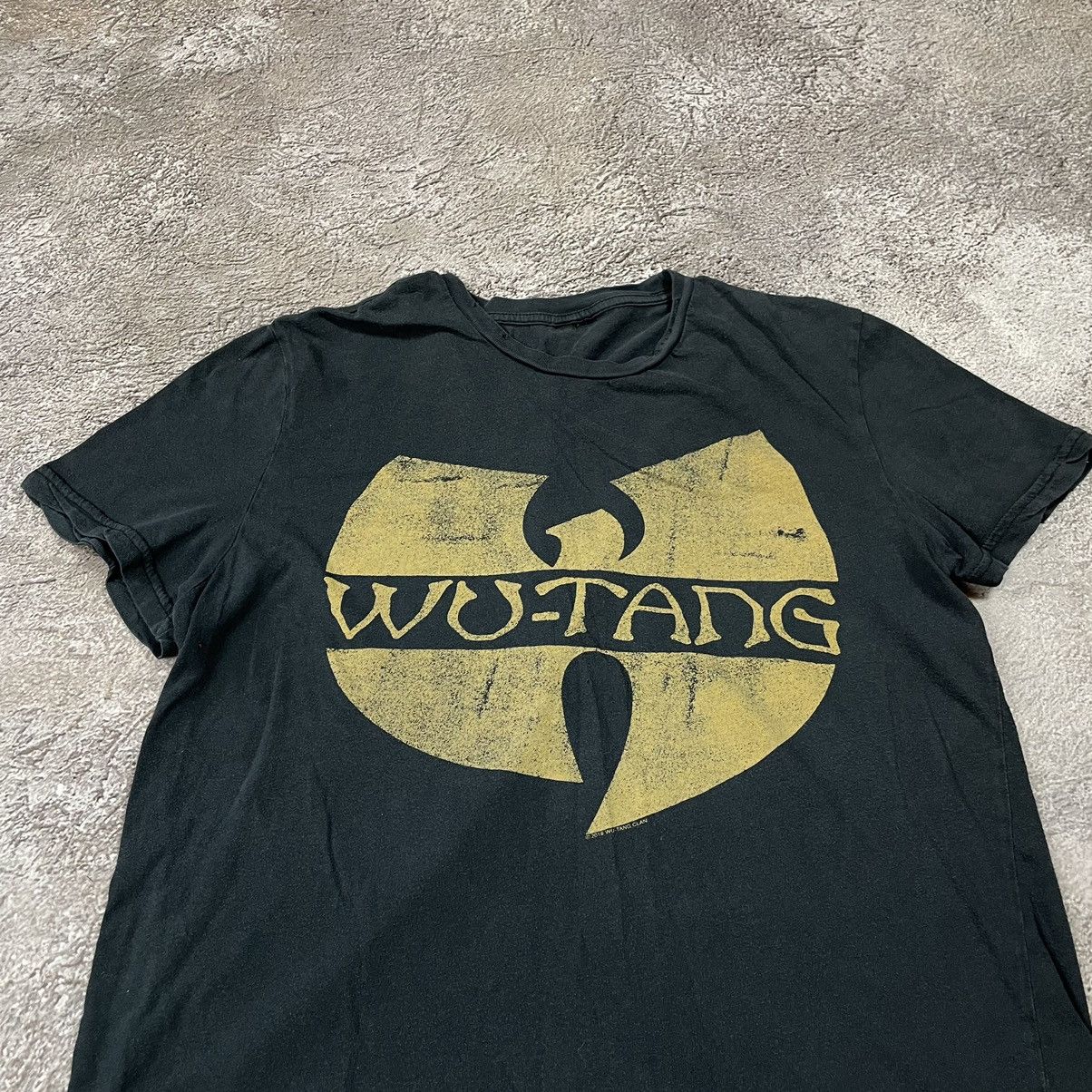 Vintage Vintage Y2K Wu Tang Clan Graphic Tee Sun Faded Streetwear S Size US S / EU 44-46 / 1 - 4 Thumbnail