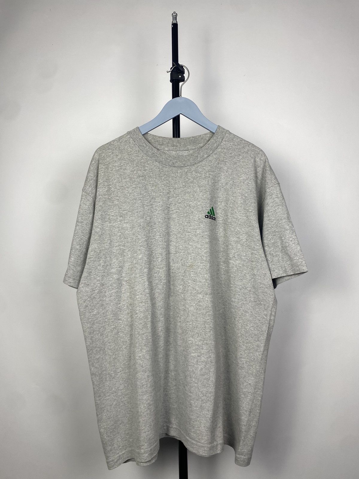 Adidas × Vintage Vintage 90s Adidas Blank small Logo t shirt Y2K Size US XL / EU 56 / 4 - 1 Thumbnail