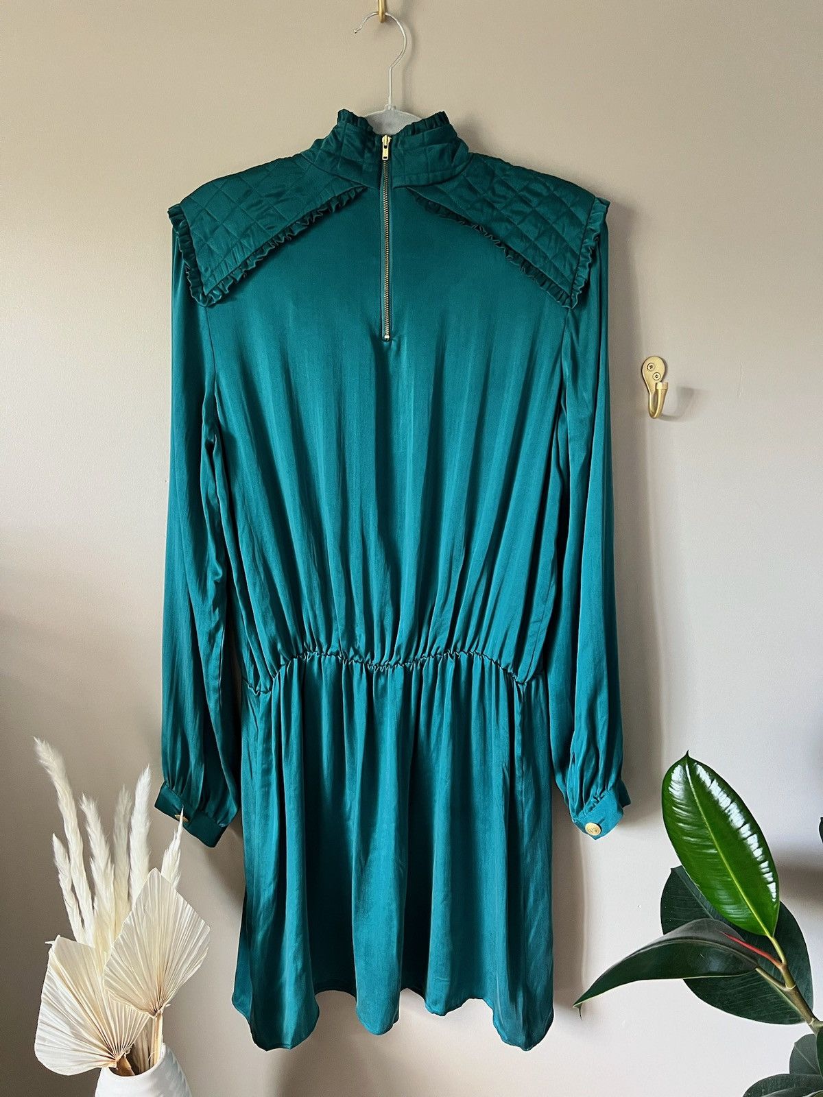 Pierre Balmain Pierre Balmain Quilted shoulder long sleeve dress Size S / US 4 / IT 40 - 7 Thumbnail