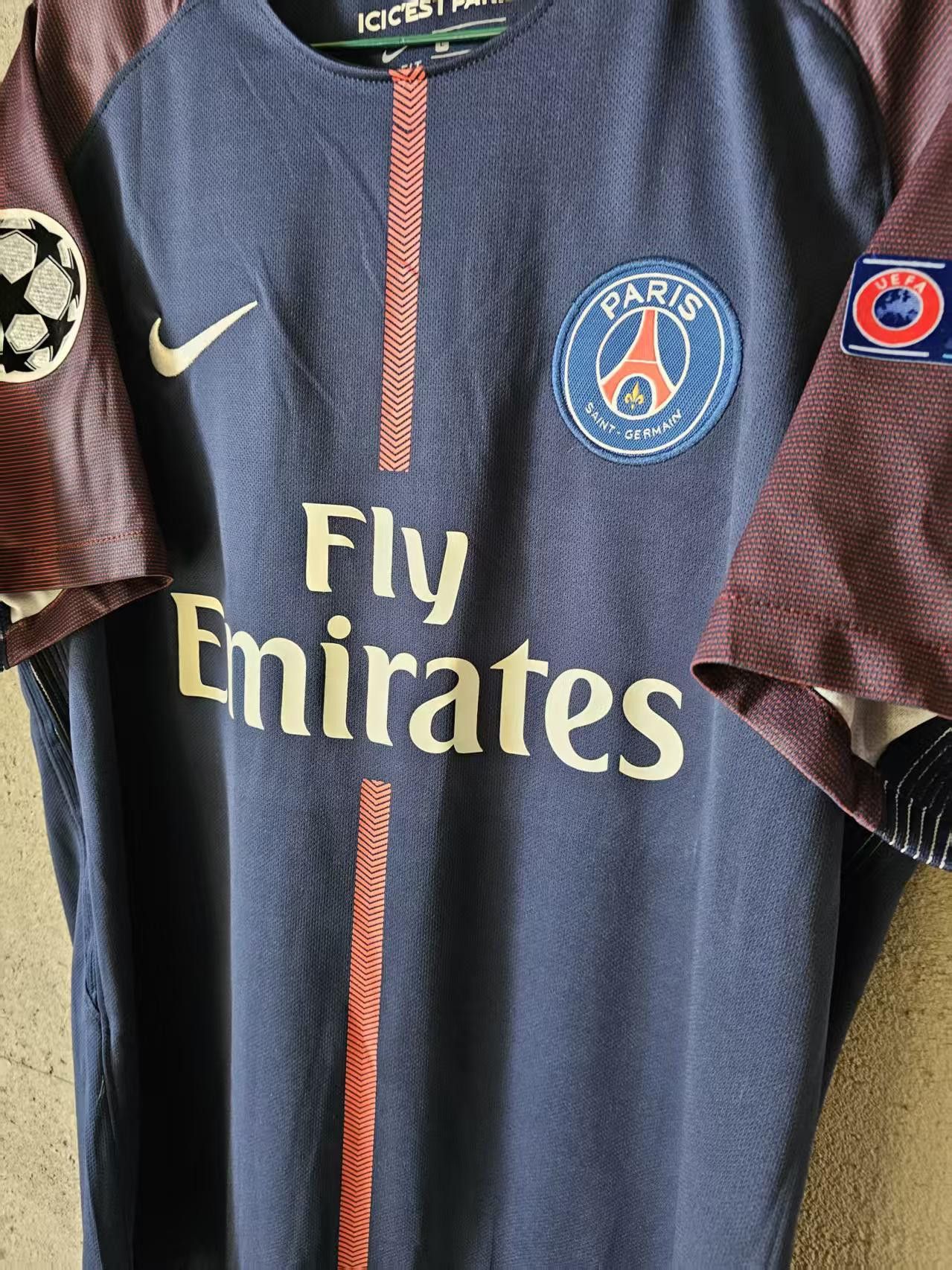 Other 2017 2018 PSG #10 Neymar Jersey Size US L / EU 52-54 / 3 - 3 Thumbnail