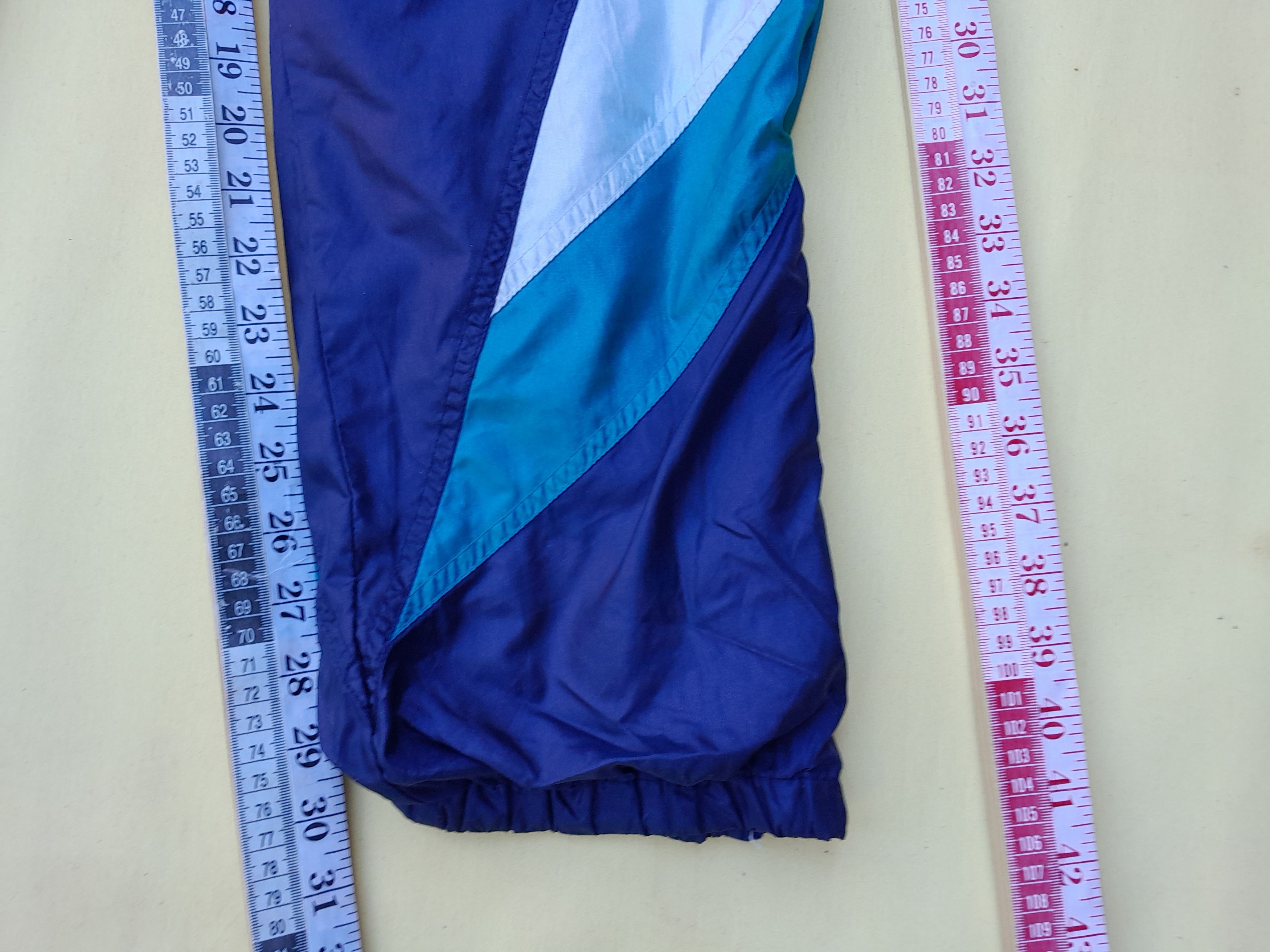 Adidas Vintage Adidas Tracksuit Mens M Navy 90s Nylon Windbreaker Size US M / EU 48-50 / 2 - 6 Thumbnail