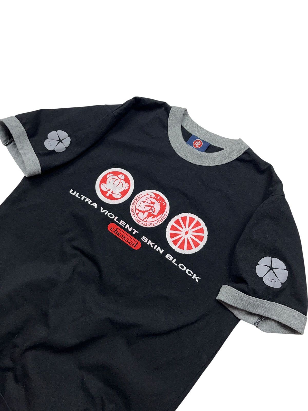 Diesel Vintage Diesel Ultra Violent Skin Block Jersey Style T-shirt Size US M / EU 48-50 / 2 - 3 Thumbnail