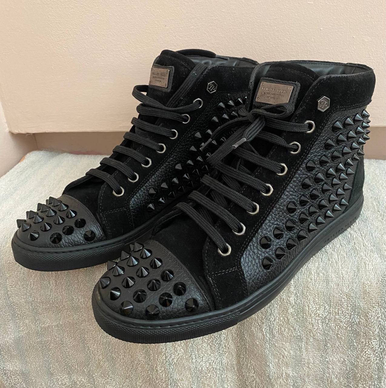 Designer × Philipp Plein RARE ‼️ Philipp Plein FW14 SW150464 Sneakers Studded Sneaker Size US 5.5 / EU 38 - 4 Thumbnail
