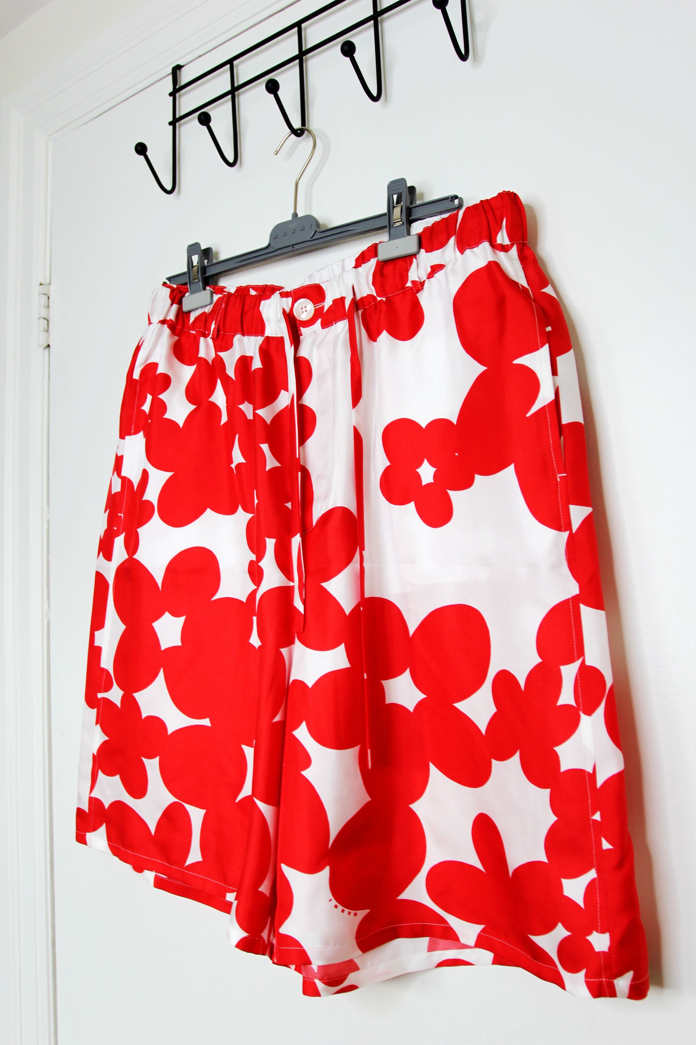 Marni BNWT SS25 MARNI DILLIES SILK TWILL SHORTS 52 Size US 36 / EU 52 - 5 Thumbnail