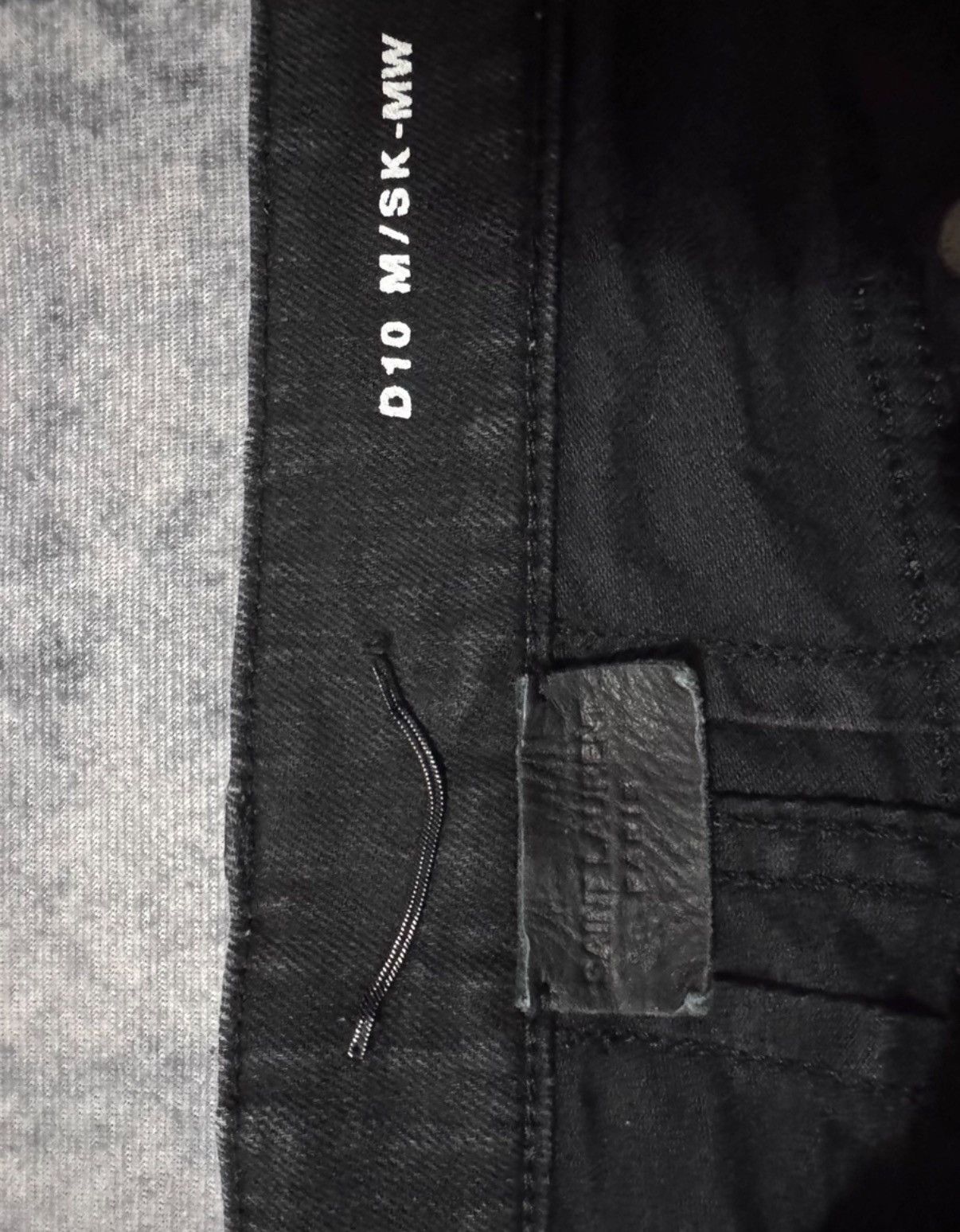 Saint Laurent Paris Saint Laurent (SLP) 16FW Distressed Frayed Hem Denim Jeans Size US 31 - 6 Thumbnail