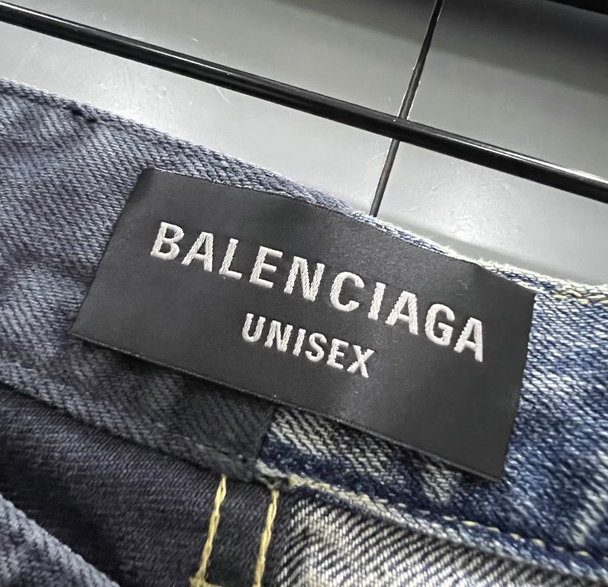 Balenciaga Balenciaga Color-block Asymmetrical Jeans J41 Size US 34 / EU 50 - 4 Thumbnail