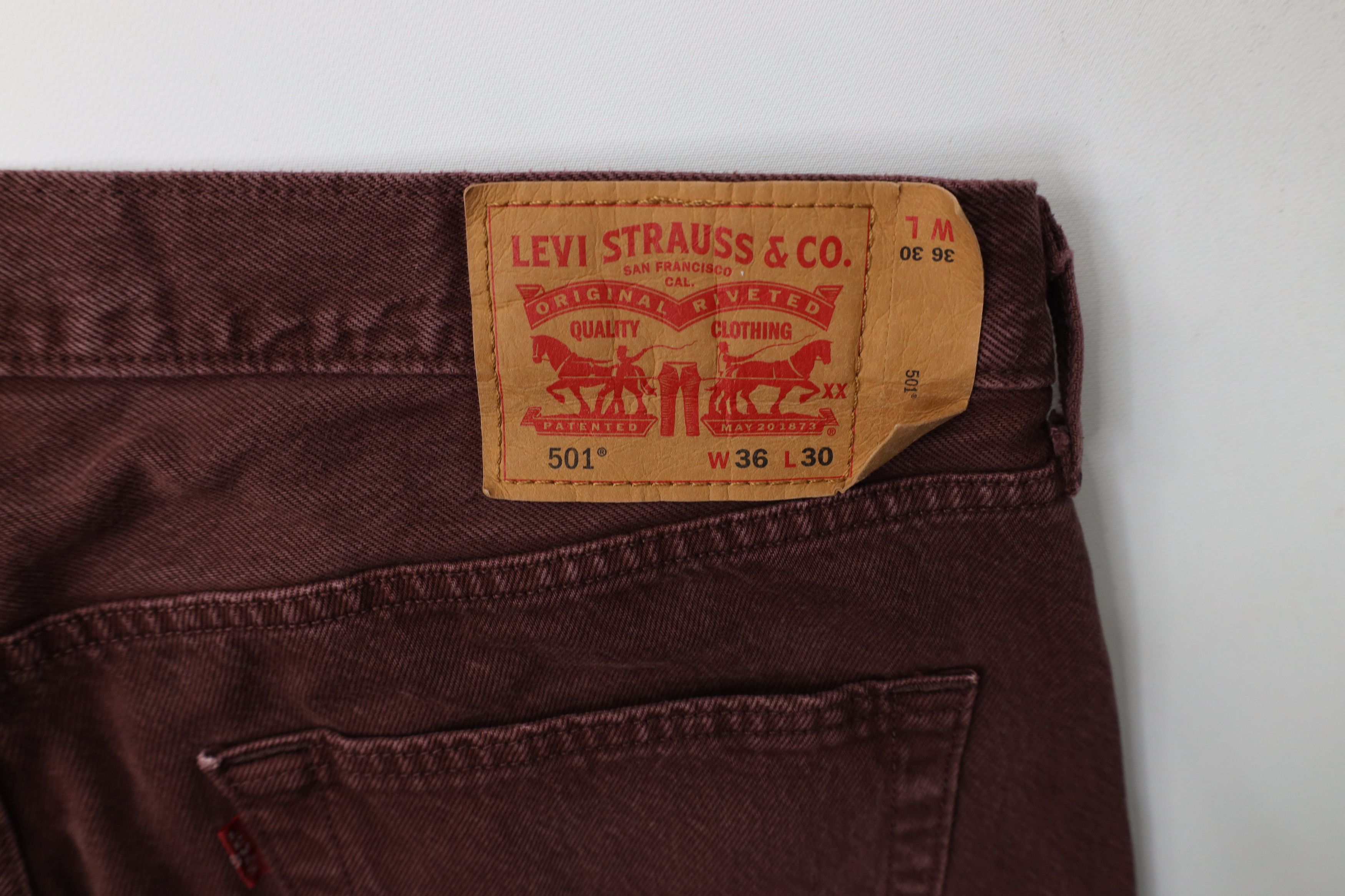 Levi's Vintage Y2K Levis 501xx Original Fit Button Fly Jeans Red Size US 36 / EU 52 - 14 Thumbnail