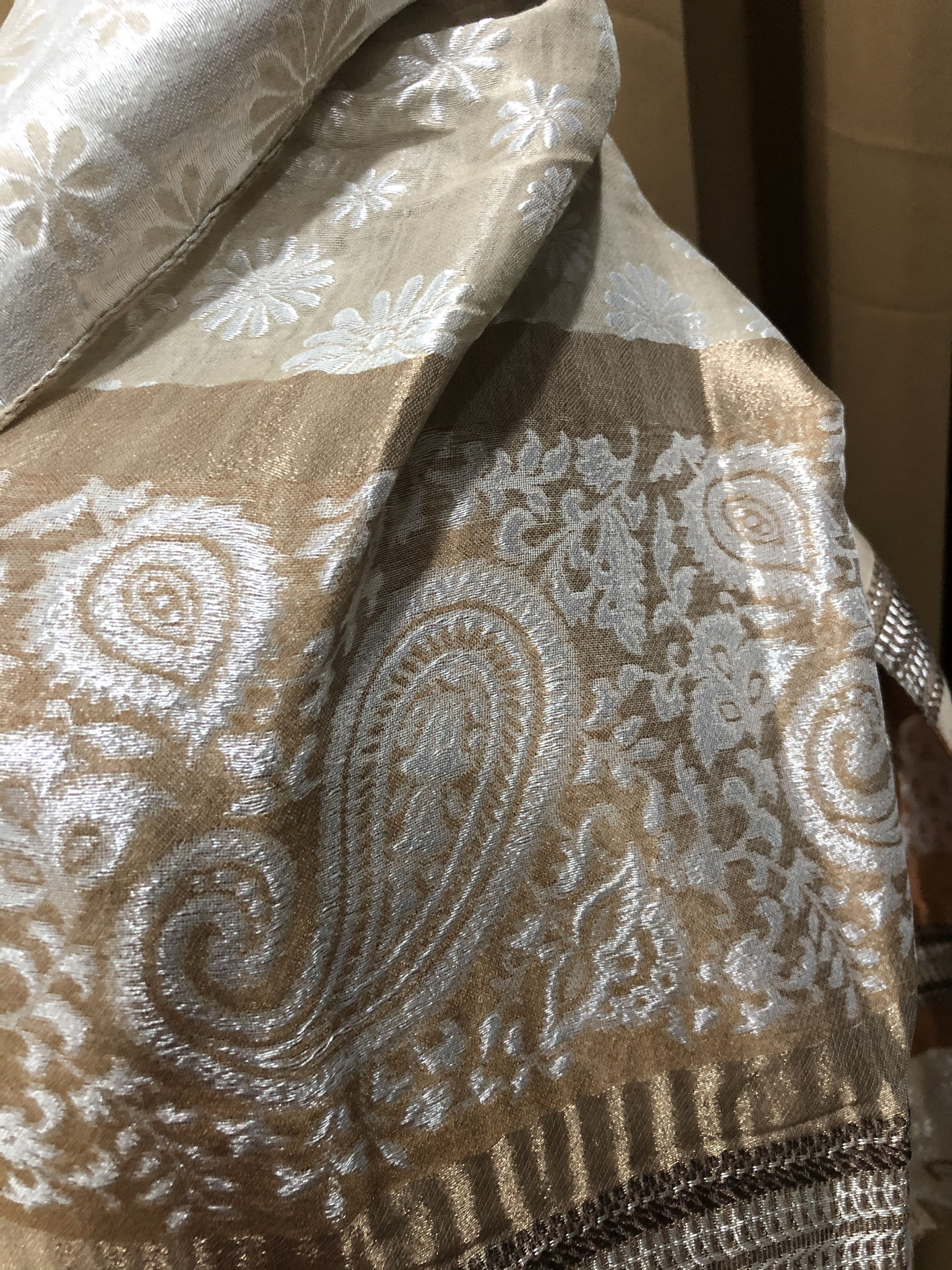 Aigner Aigner Munich Scarf Earth Tone Paisley Floral Print Size ONE SIZE - 4 Thumbnail