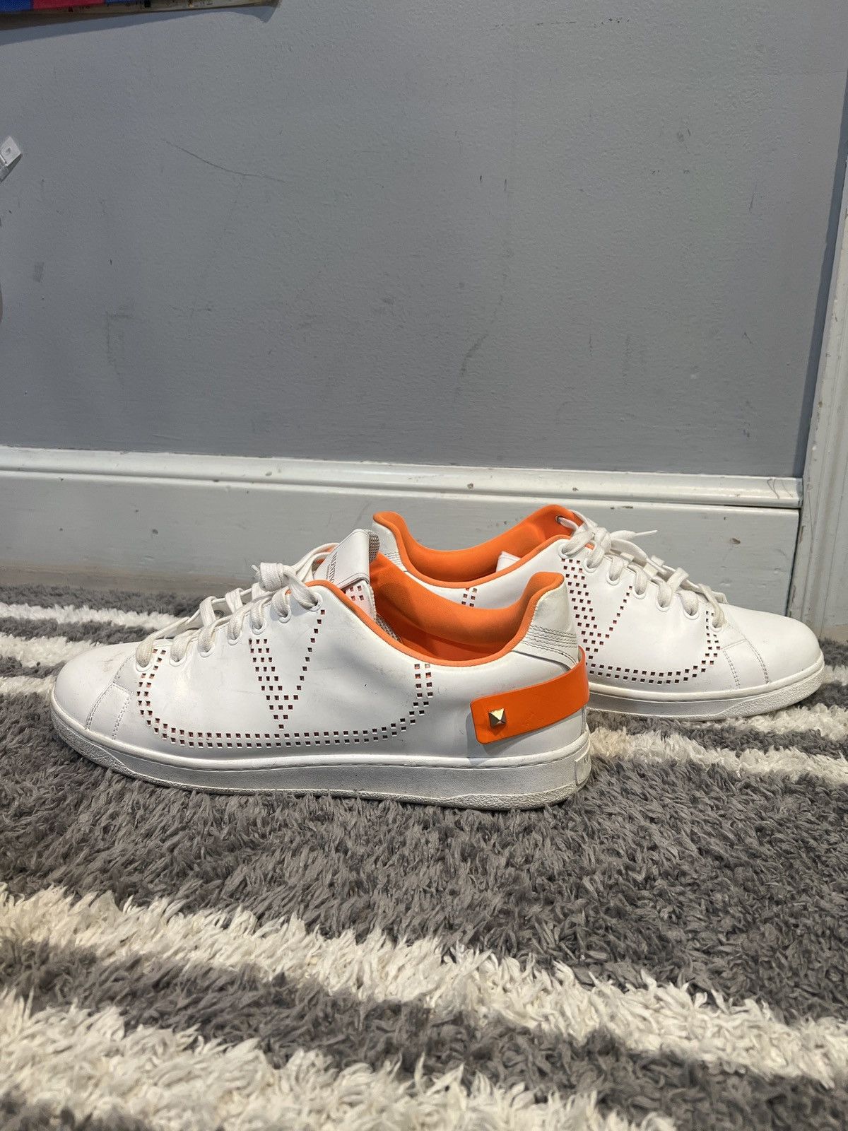スニーカー VALENTINO LIGHT ORANGE SUEDE UPVILLAGE SNEAKERS 28069824_57658763_600.jpg