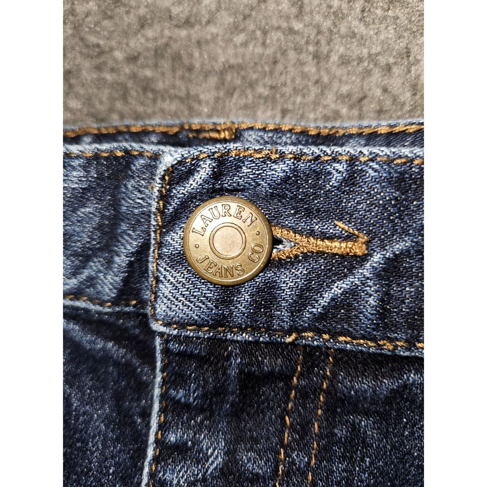 Ralph Lauren VINTAGE Lauren Ralph Lauren Bootcut Jeans Women 6 Blue Mid Rise 29 Inseam Regular Fit City 90s Preppy Logo Button Zipper Size 28" / US 6 / IT 42 - 7 Thumbnail