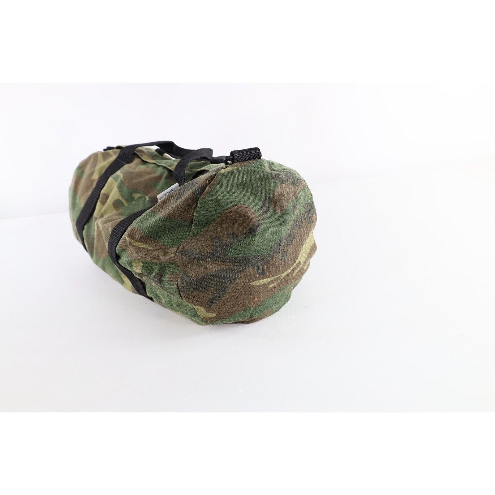 Vintage Vintage 90s Streetwear Faded Camouflage Handled Duffel Bag Size ONE SIZE - 6 Thumbnail
