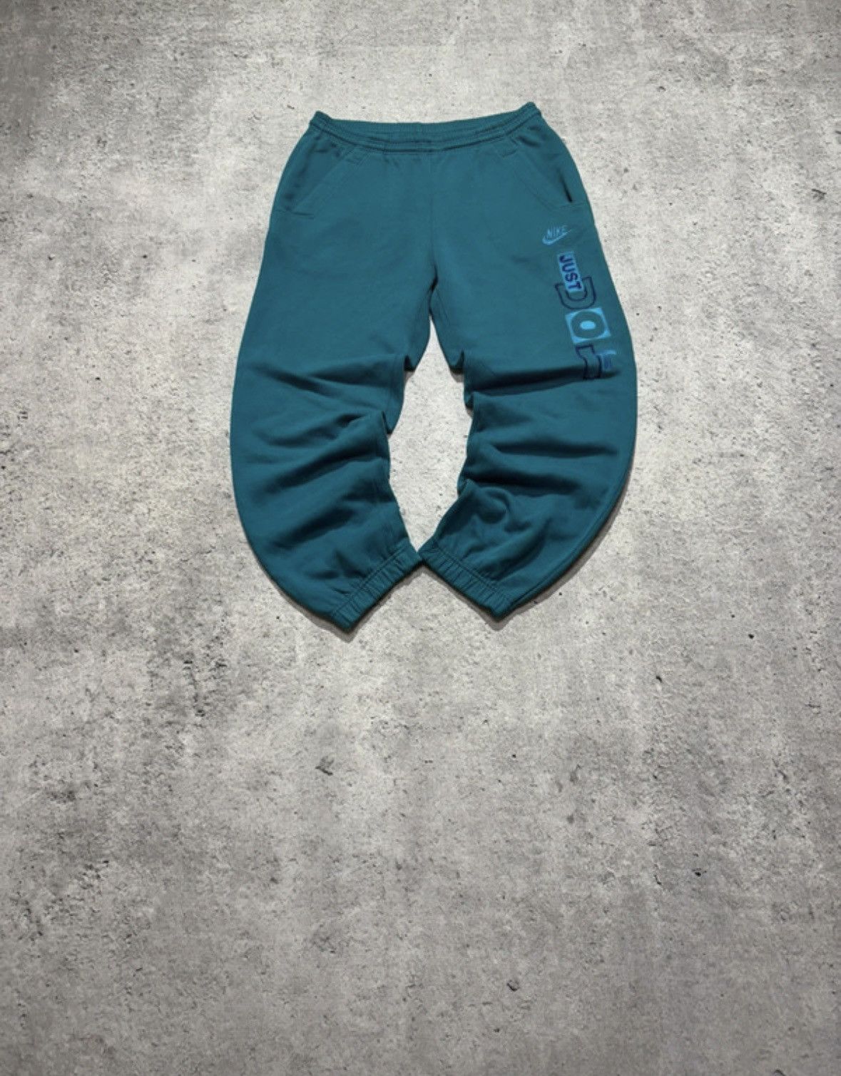 Nike × Vintage Vintage nike sweatpants 90s baggy drip drill Size US 31 - 1 Thumbnail