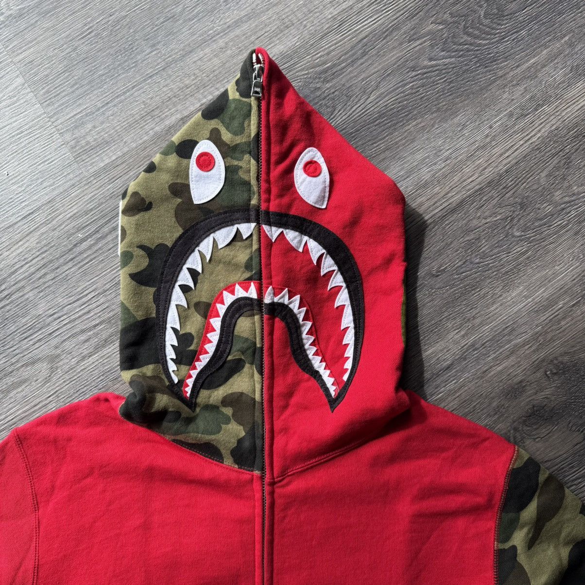 Bape BAPE 1st camo green × red shark OG Size US L / EU 52-54 / 3 - 3 Thumbnail