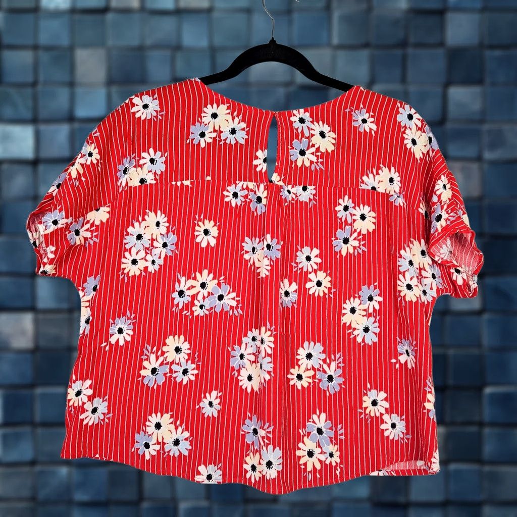 Madewell Madewell Blouse Shirt Womens Regular Short Sleeve V-Neck Daisy Pattern Red White Stripes 2XS Vintage No N/A Size XXS / US 00 / IT 34 - 1 Thumbnail