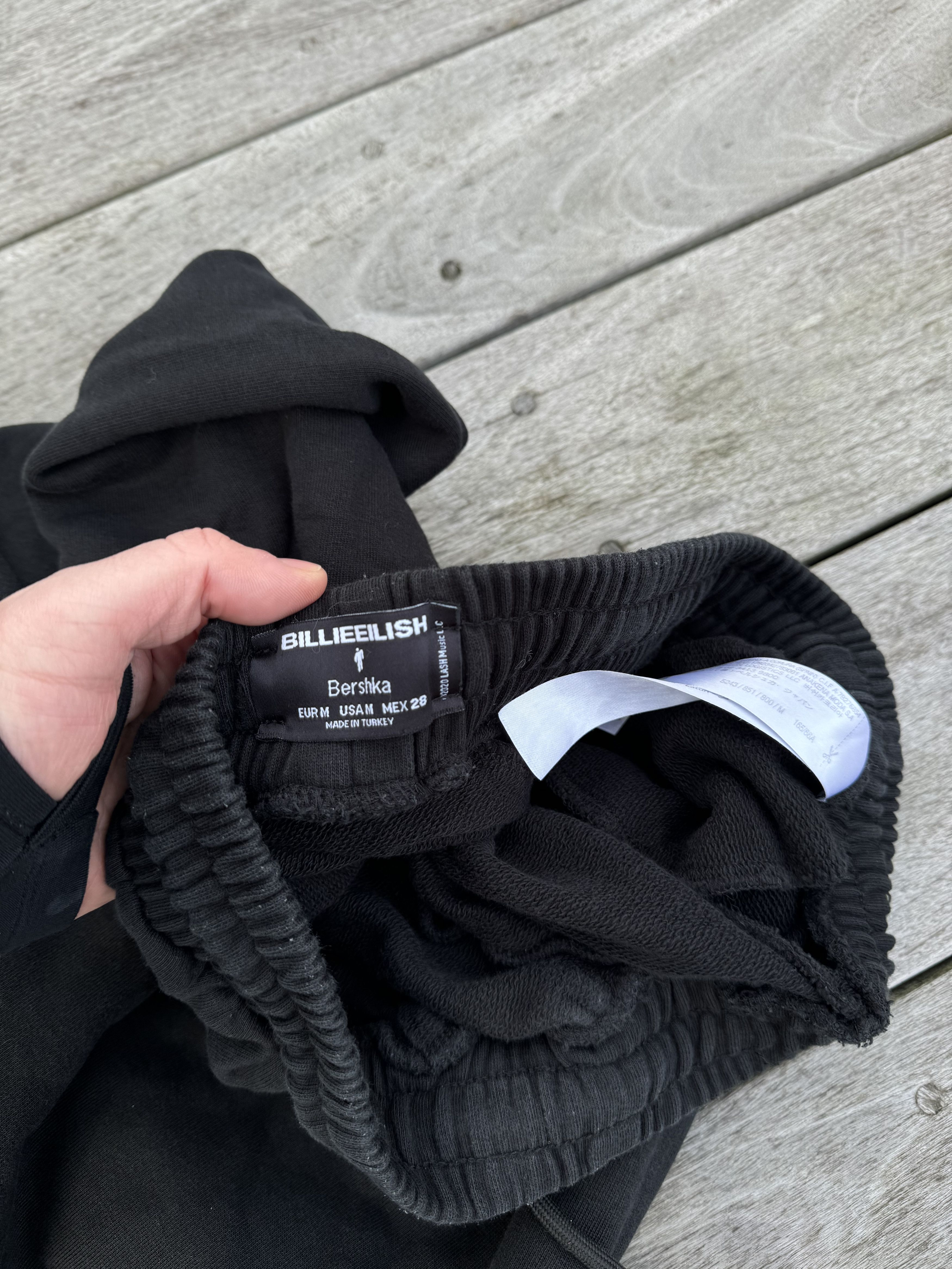 Bershka × Billie Eilish Rare Billie Eilish x Bershka Anime Sweatpants Size 28" / US 6 / IT 42 - 4 Thumbnail