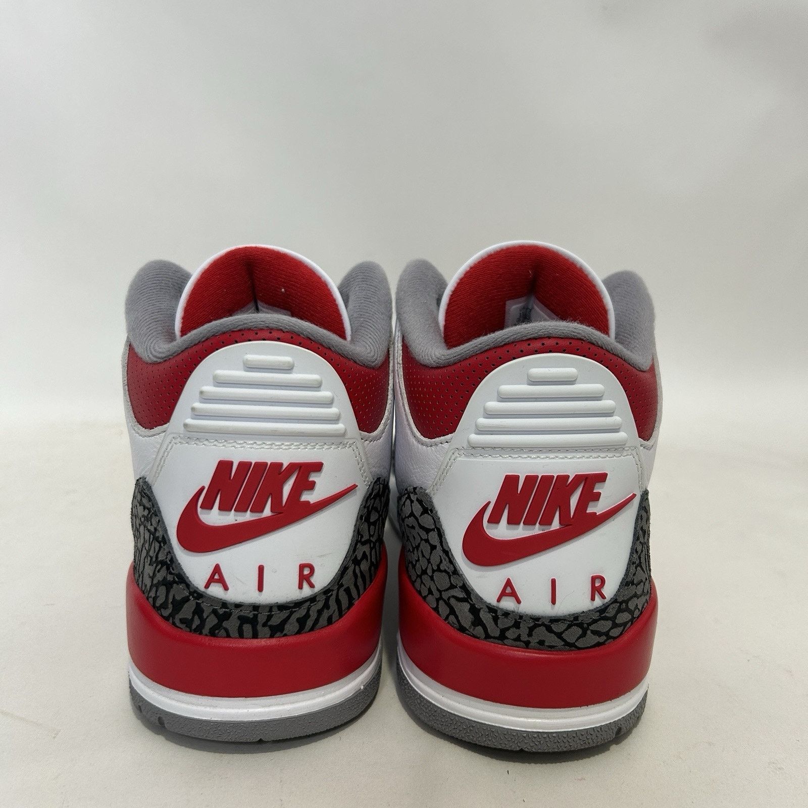 Jordan Brand Nike Air Jordan 3 Retro “Fire Red” 2022 Size US 11 / EU 44 - 5 Thumbnail