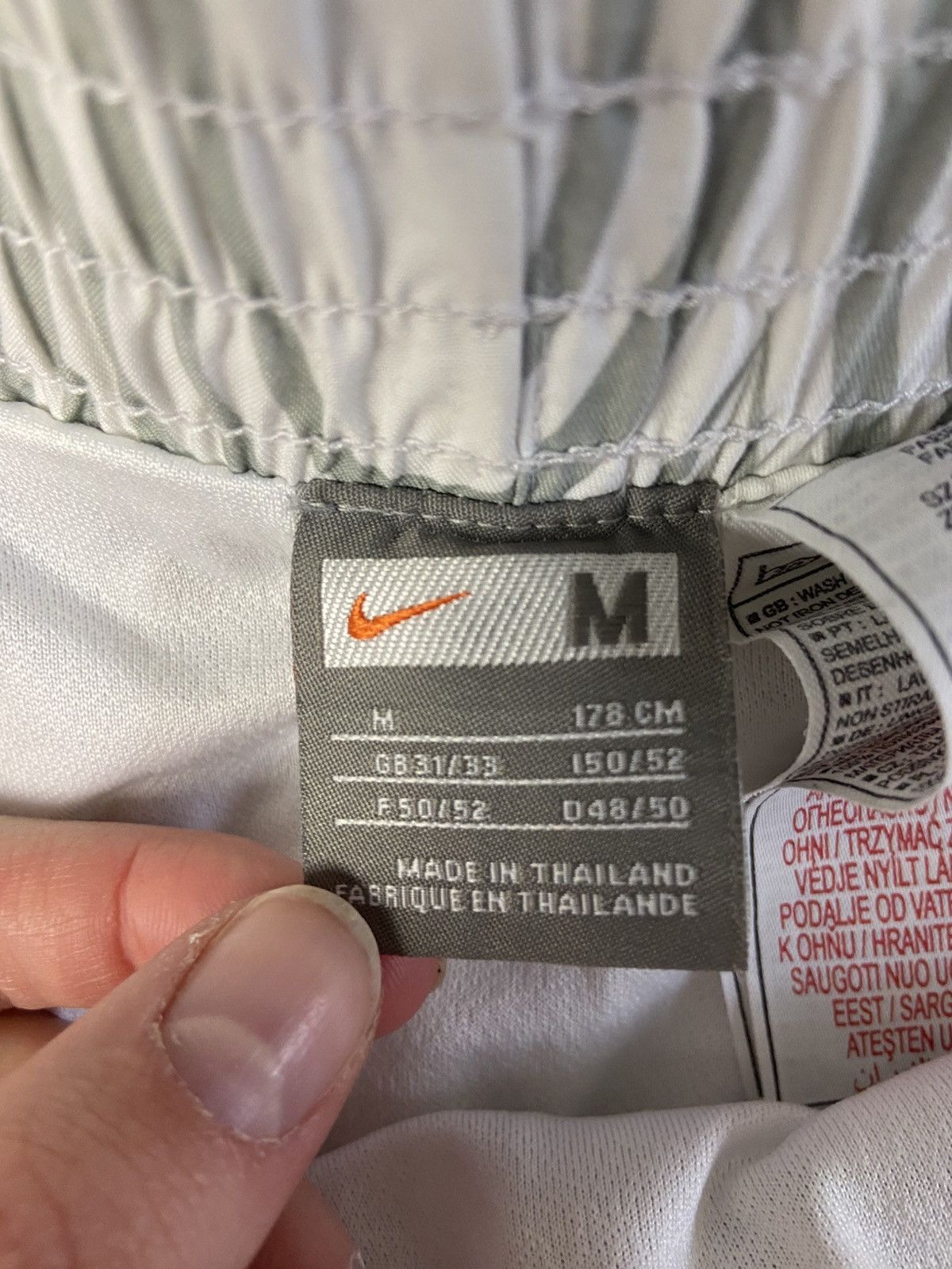 Nike Vintage Nike Graphic Swim Shorts Size US 32 / EU 48 - 4 Thumbnail