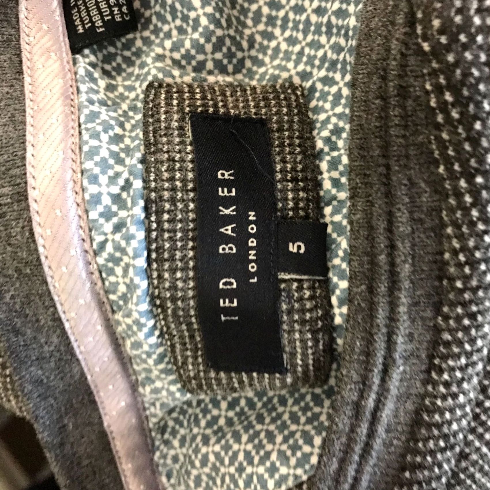 Ted Baker TED BAKER Men’s 5 Gray Long Sleeve Polyester Blend Henley Shirt Size US S / EU 44-46 / 1 - 7 Thumbnail