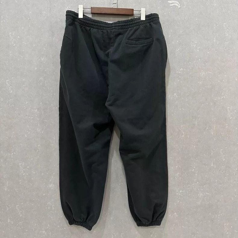 Balenciaga Balenciaga size L One Pair of Sports Pants, Black, Size L Size US 27 - 2 Thumbnail