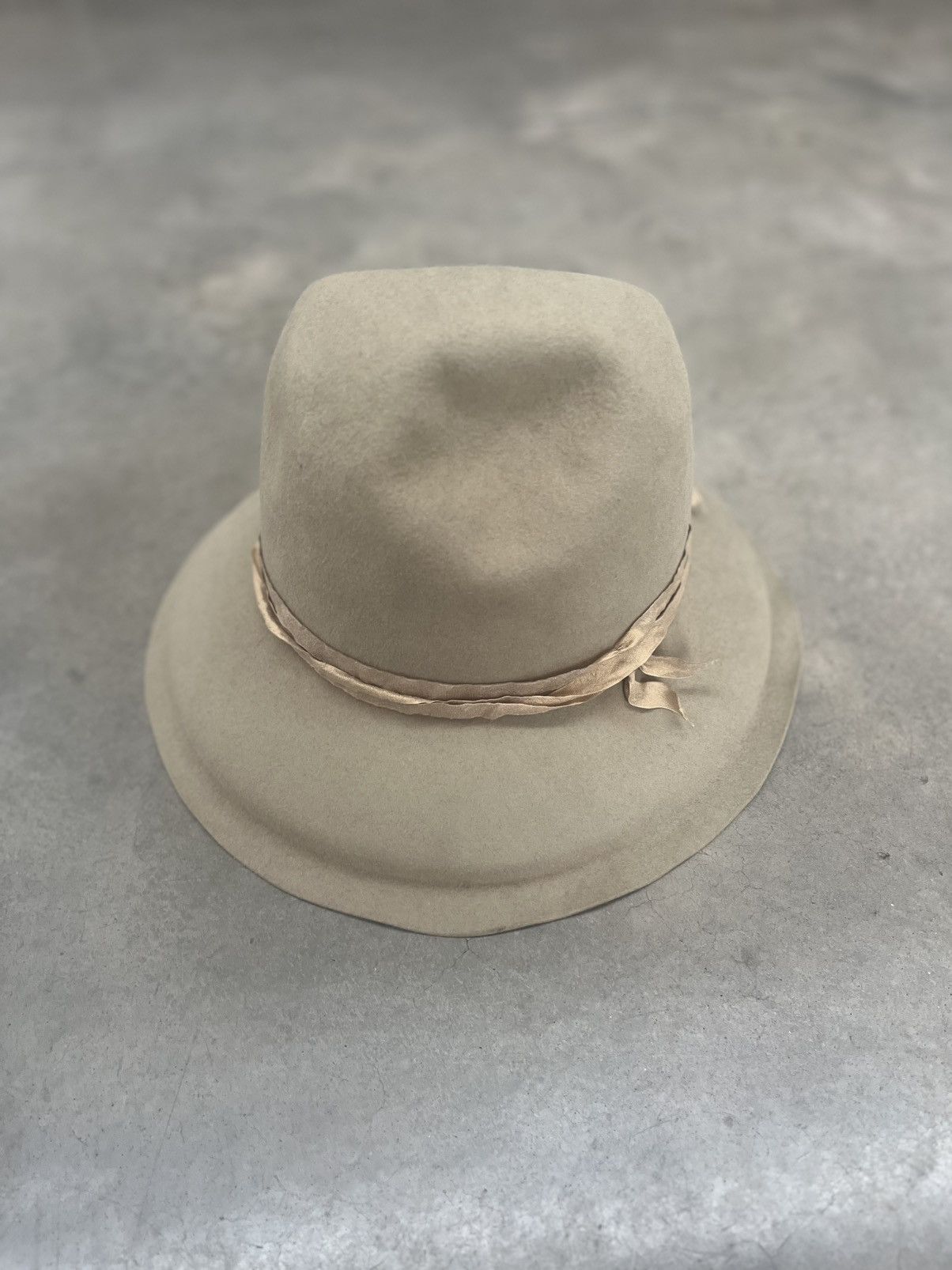 Takahiromiyashita The Soloist. unfinished noble hat. Size ONE SIZE - 3 Thumbnail