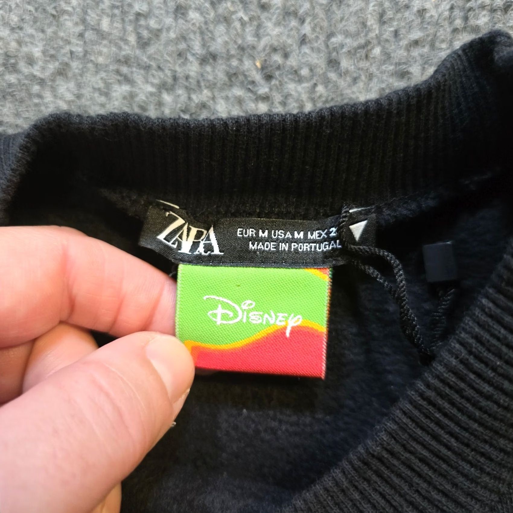 Zara Zara Sweater Womens M Black Disney Mickey Mouse Rainbow Cropped Casual Size M / US 6-8 / IT 42-44 - 4 Thumbnail
