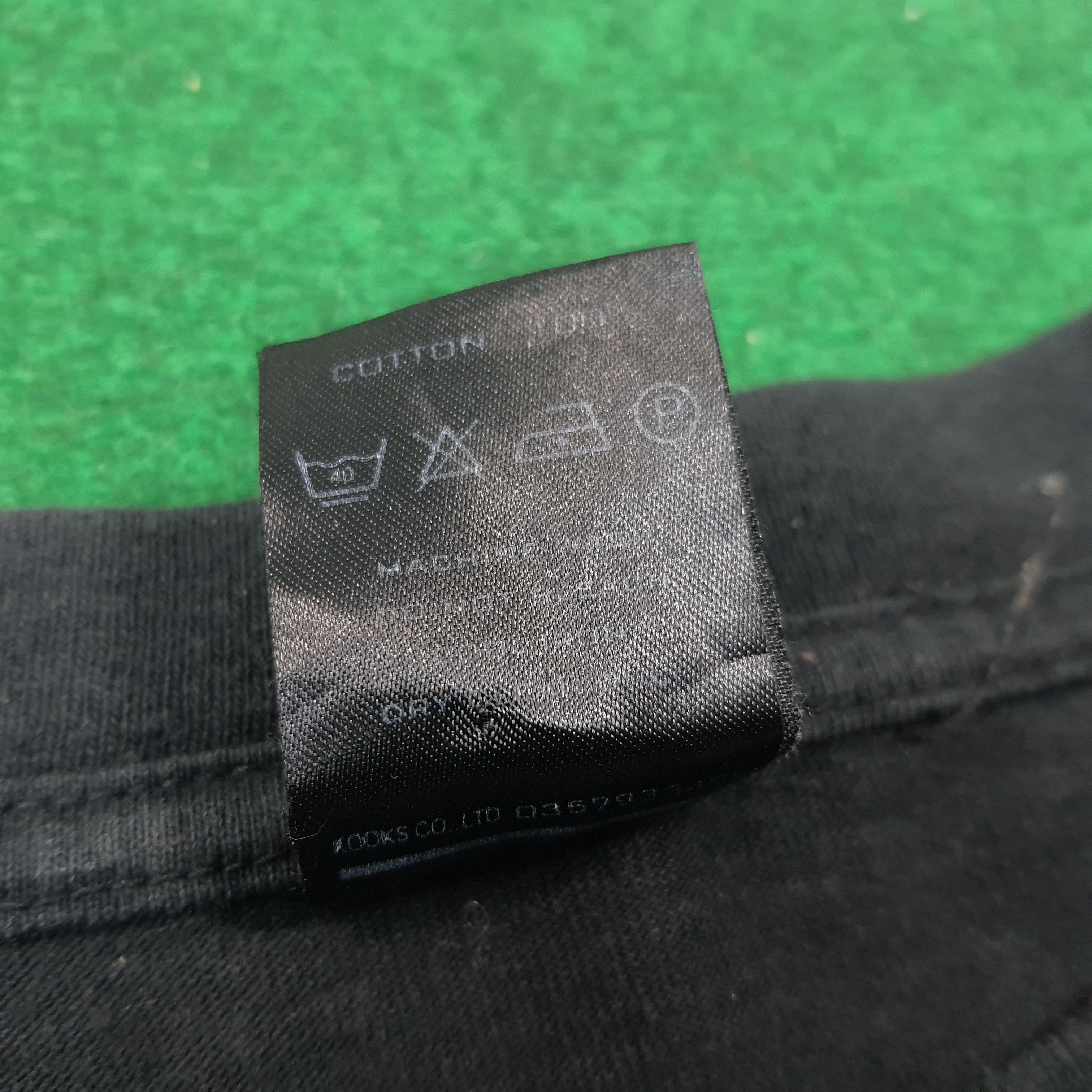 Japanese Brand × Vintage Vintage Number Nine Umbrella Japan Brand Tshirt C219N3 Size US M / EU 48-50 / 2 - 5 Thumbnail