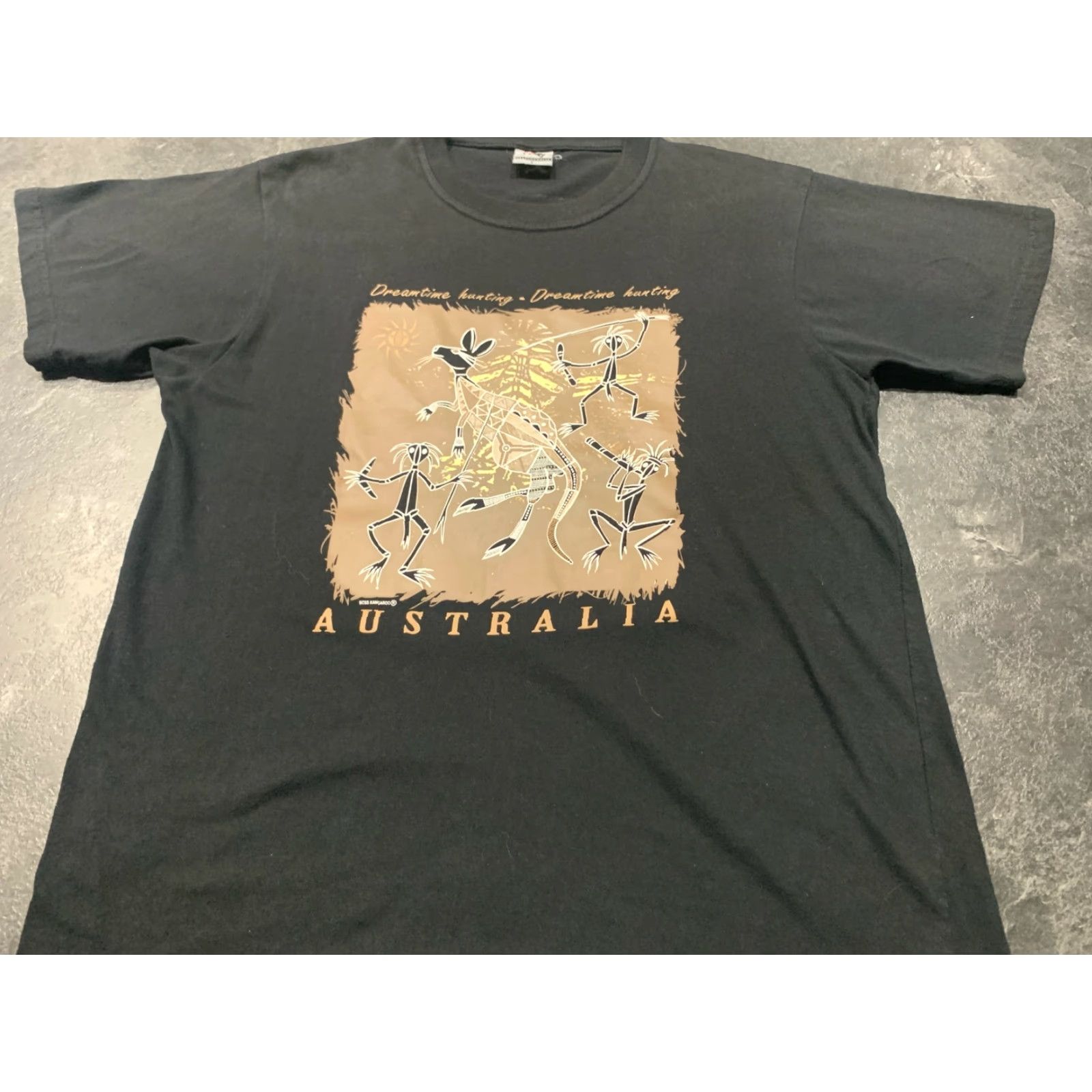 Vintage AUSTRALIA T-Shirt Men Large Short Sleeve Black 100% Cotton "DREAMTIME HUNTING" Graphic Tee AUSTRALIA Brand Size US L / EU 52-54 / 3 - 2 Thumbnail
