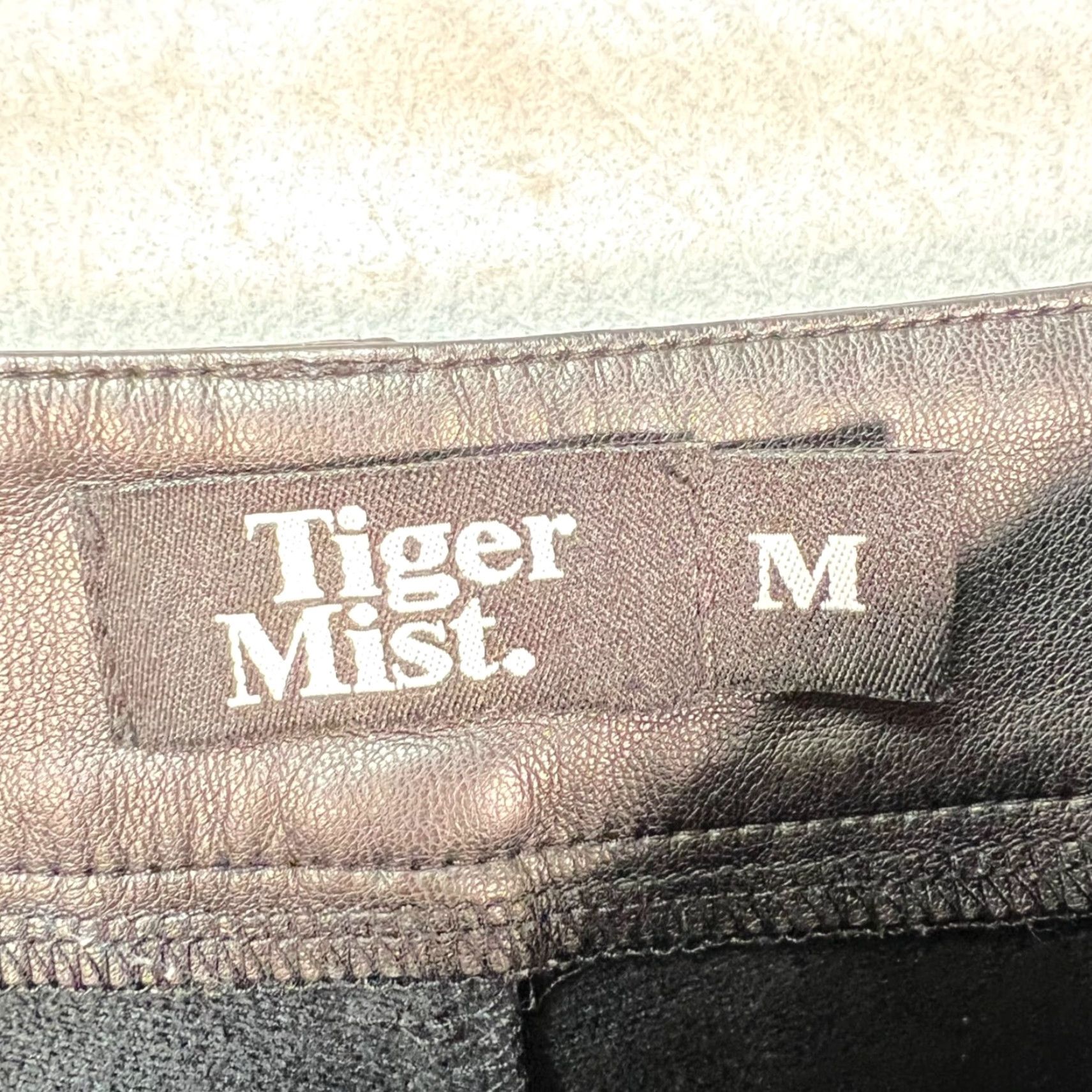 Vintage Tiger Mist Womens Pants Black Faux Leather Straight Leg M Regular 31in Inseam Adults Womens Tiger Mist Black Faux Leather Straight Leg Pants Size 32" / US 10 / IT 46 - 3 Thumbnail