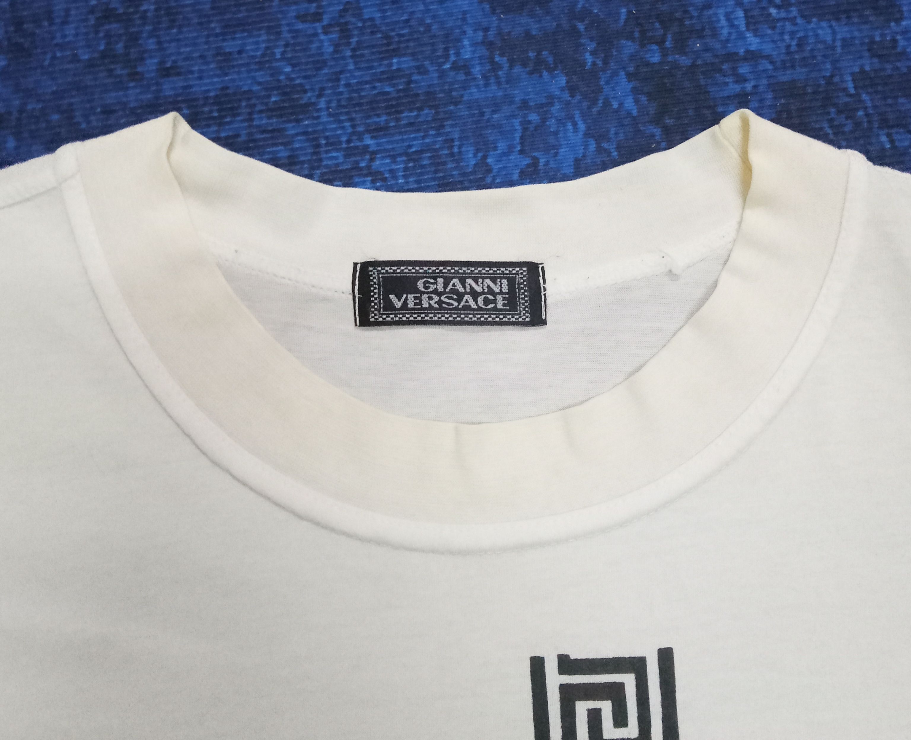 Versace Gianni Versace Vintage Long Sleeves T Shirt Size US L / EU 52-54 / 3 - 6 Thumbnail
