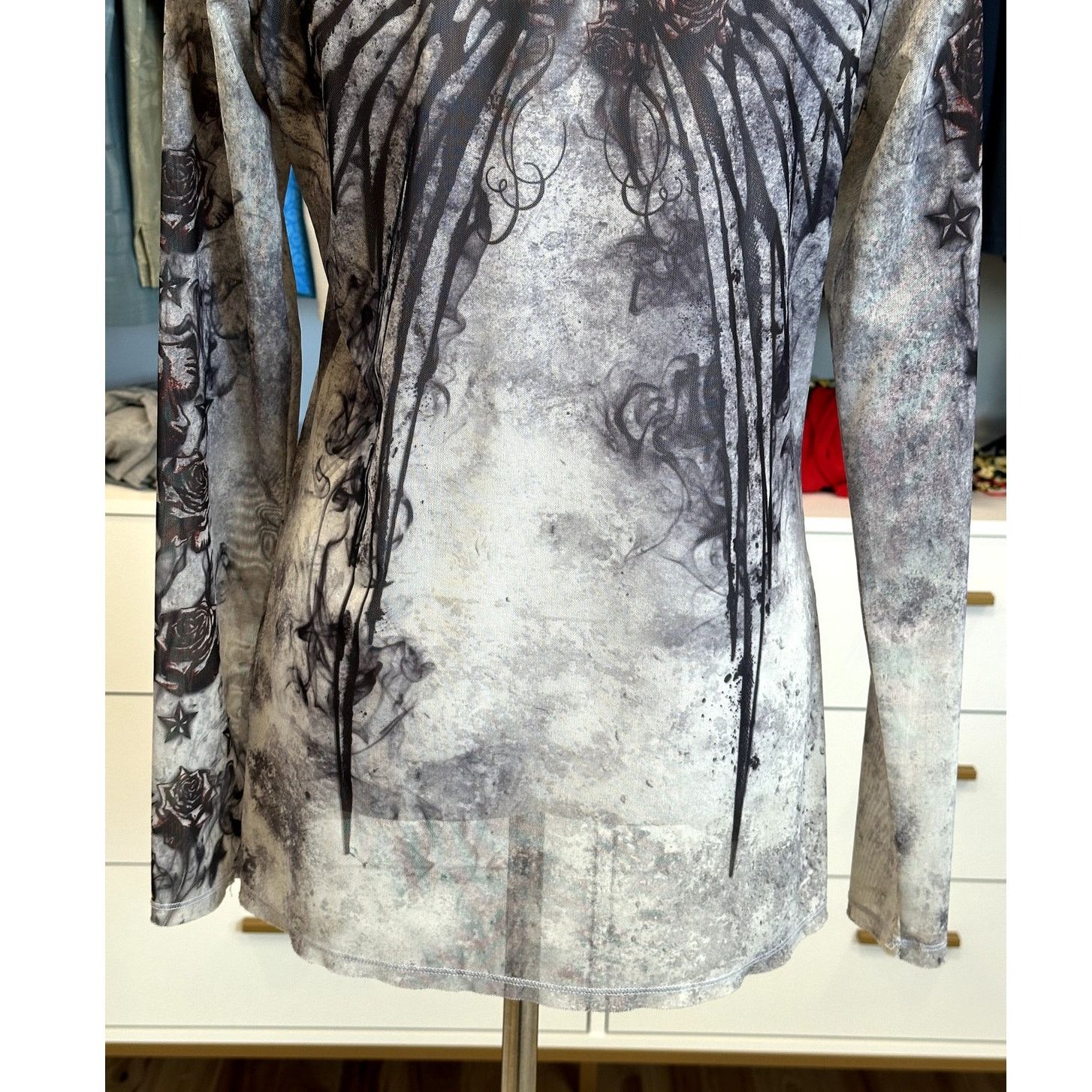 Rock & Republic Rock & Republic Women's Fleur De Lis Gray Graphic Mesh Top M Size M / US 6-8 / IT 42-44 - 6 Thumbnail