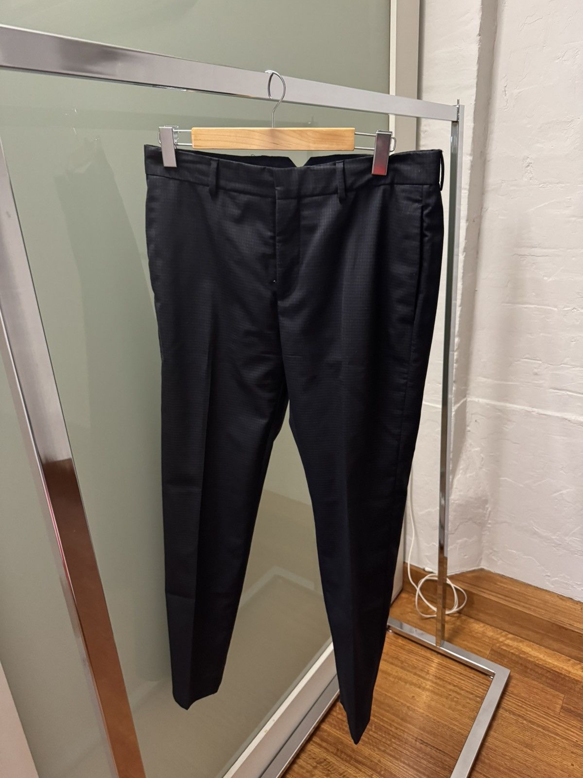 Acne Studios Acne Studios Aron T Check PSS16 Size US 32 / EU 48 - 1 Thumbnail