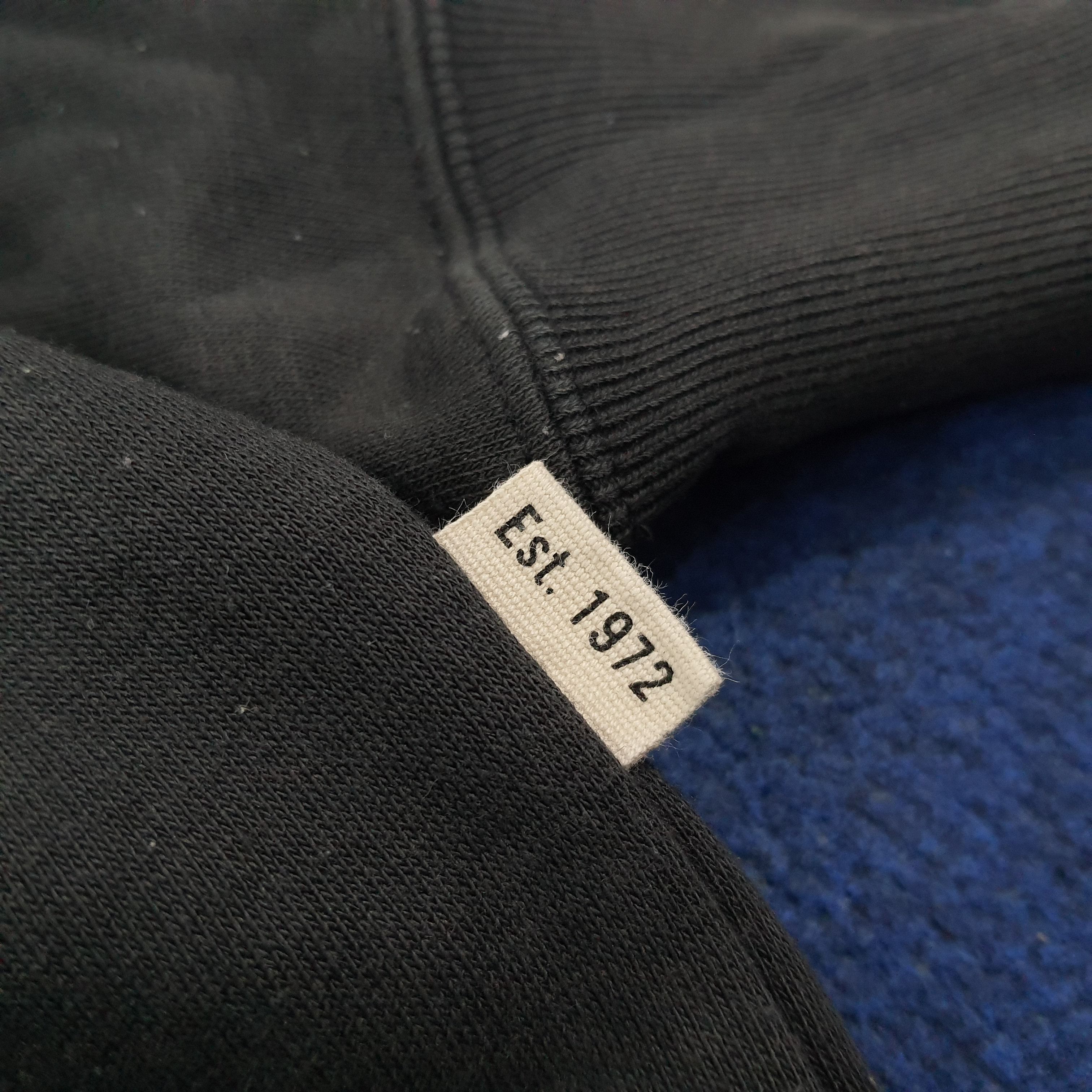 Nike Vintage Nike Spell Out Full Zip Hoodie C273N13 Size US L / EU 52-54 / 3 - 6 Thumbnail