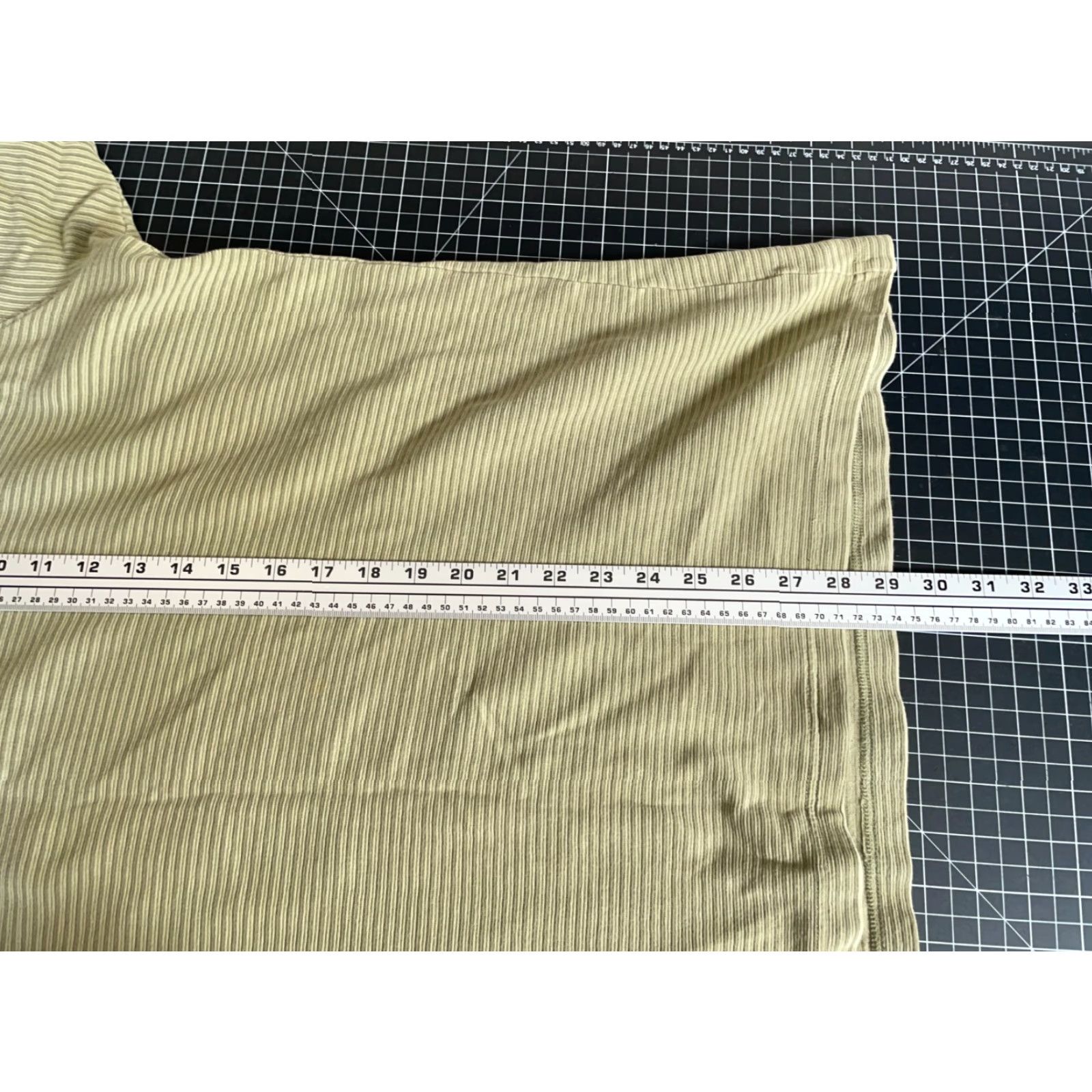 Vintage VINTAGE Breakwater T-Shirt Shirt Men XL Green Oversized 90s Striped Textured Pattern Crew Neck Short Sleeve Cotton Size US XL / EU 56 / 4 - 6 Thumbnail